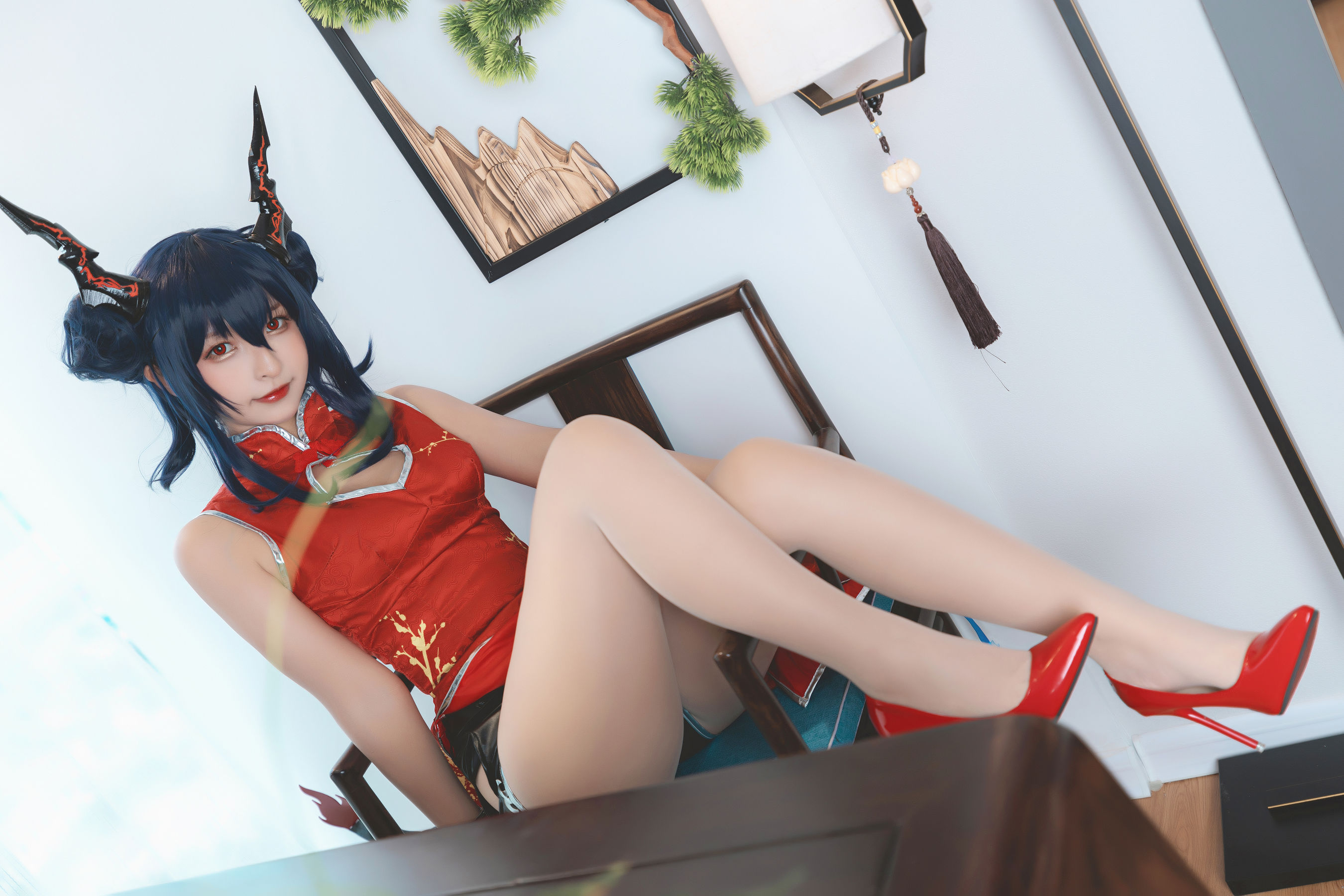 [Cosplay写真] 萝莉神楽坂真冬 – 旗袍魔女 [75P] - 秀人网免费无水印在线套图写真