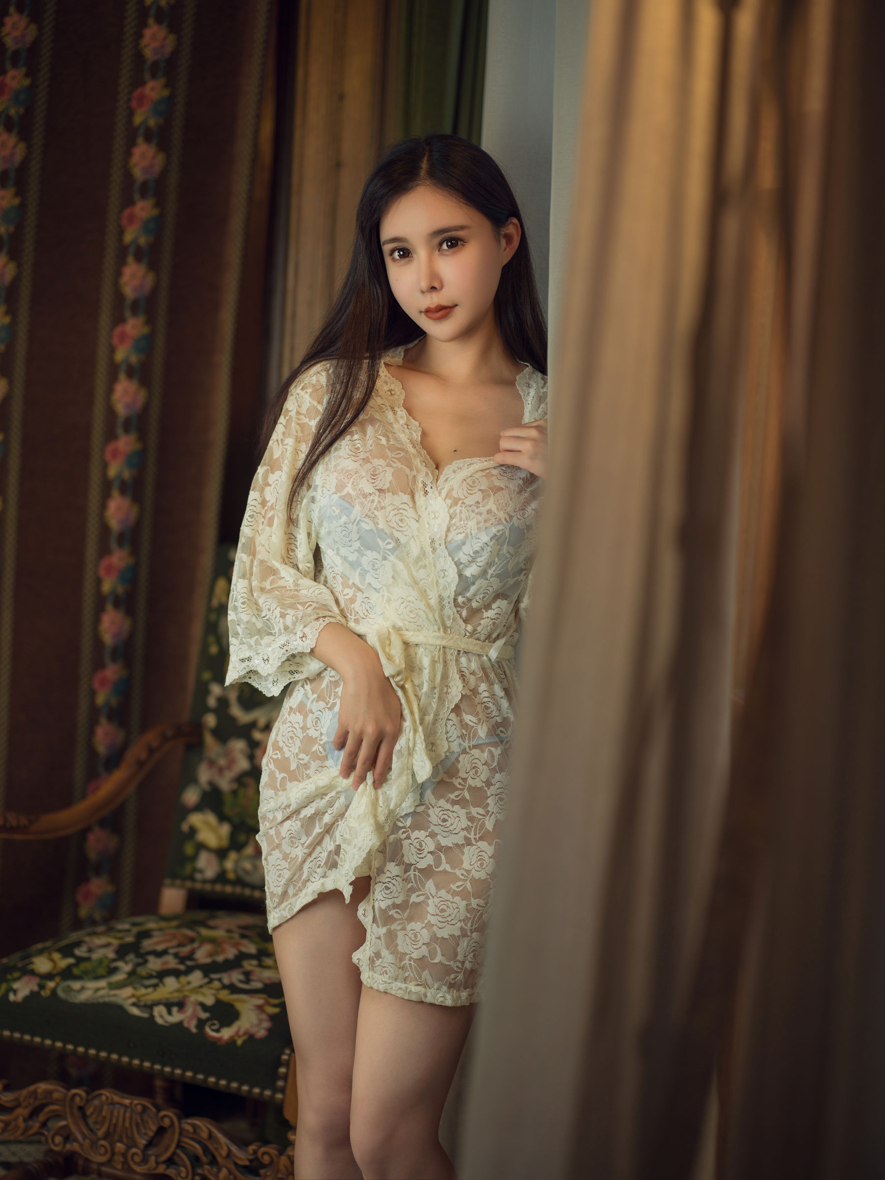 亚马逊鲶鱼 – 独居太太 [95P] - 秀人网免费无水印在线套图写真