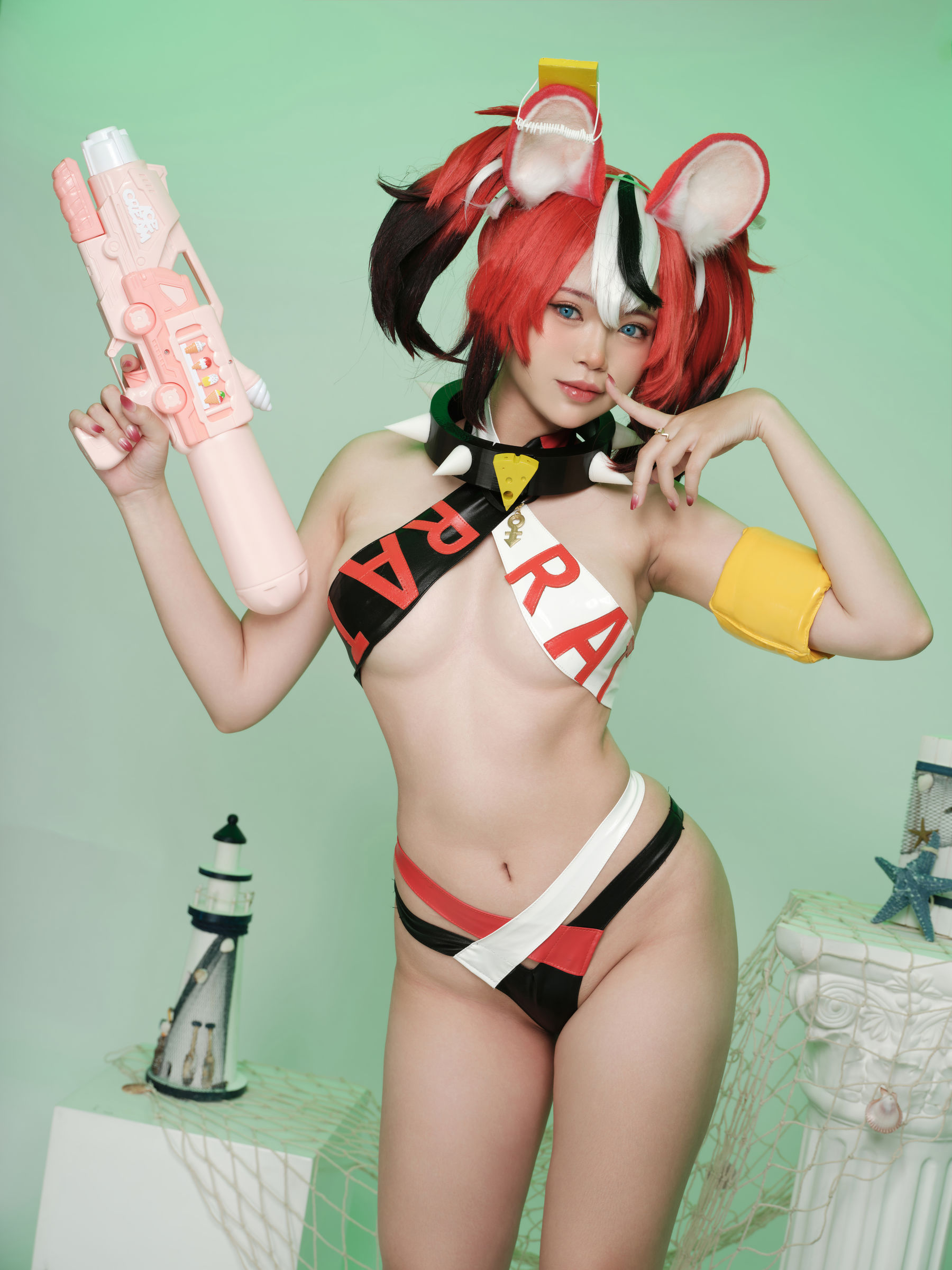 ZinieQ – Hakos Baelz Pole Dancing [38P] - 秀人网免费无水印在线套图写真