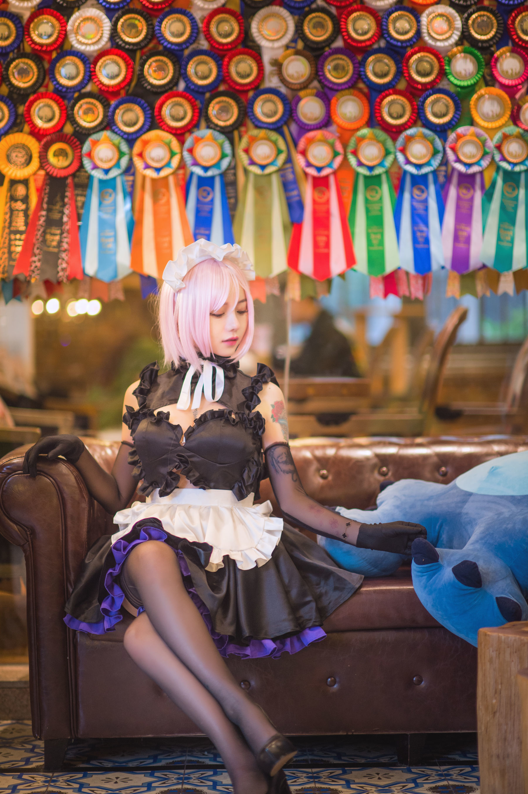 [萝莉COS] 洛丽塔大哥 – 女仆 [17P] - 秀人网免费无水印在线套图写真