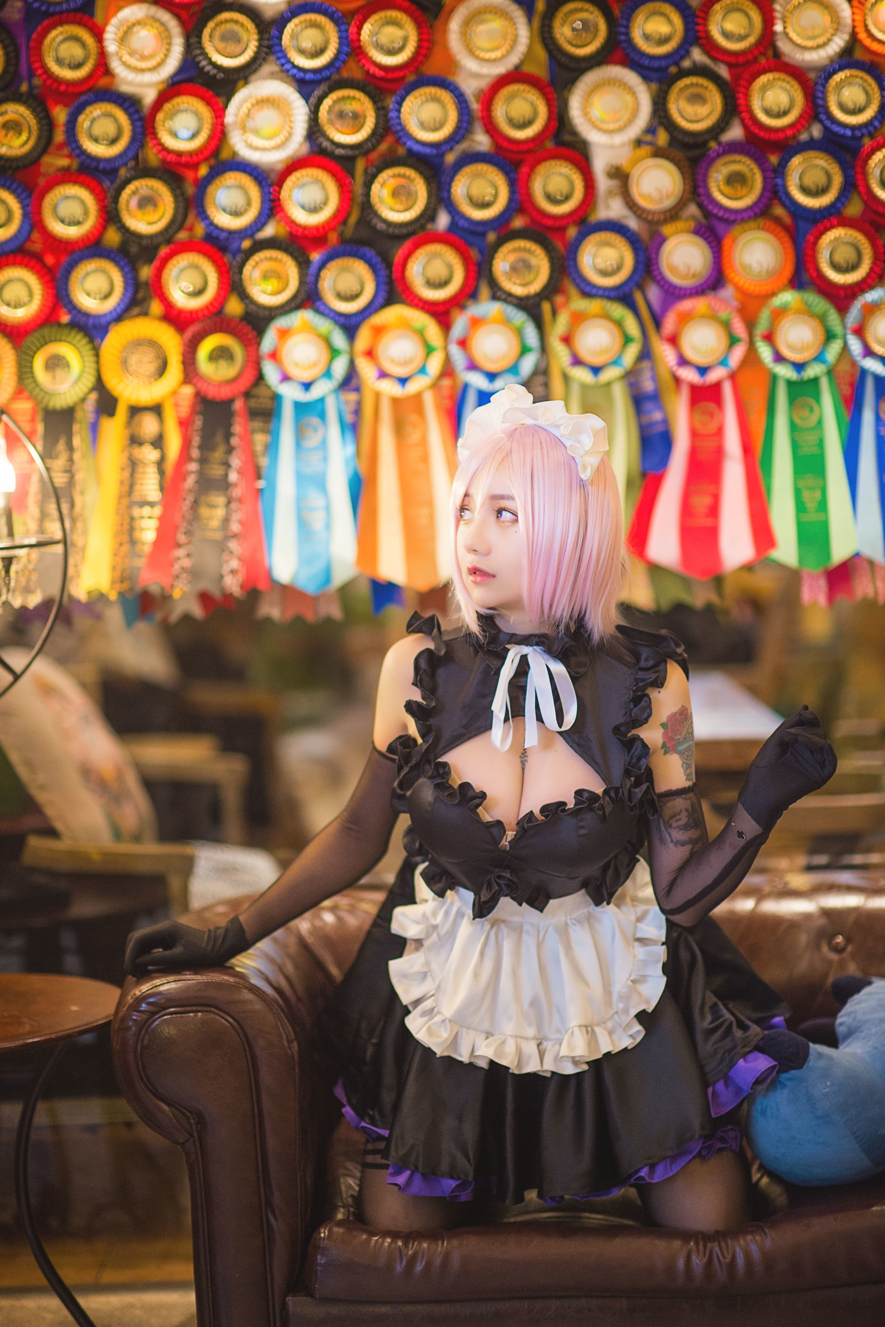 [萝莉COS] 洛丽塔大哥 – 女仆 [17P] - 秀人网免费无水印在线套图写真