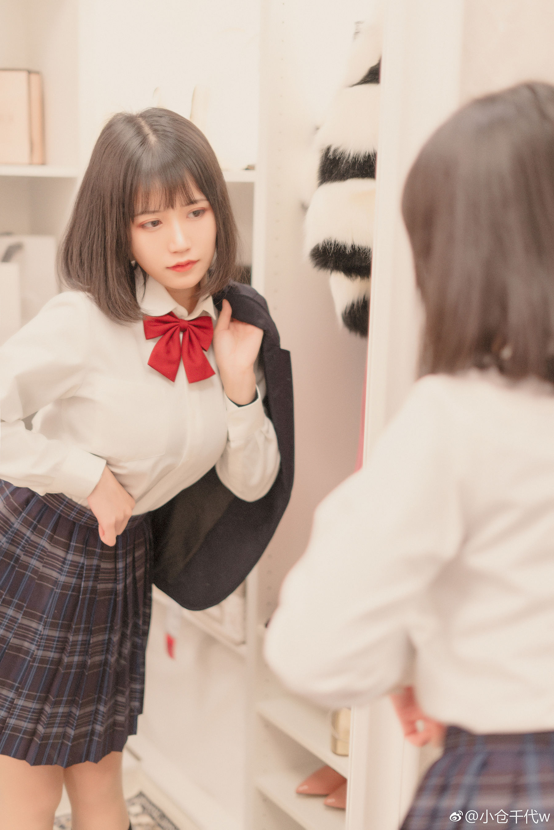 动漫博主小仓千代w – JK [9P] - 秀人网免费无水印在线套图写真