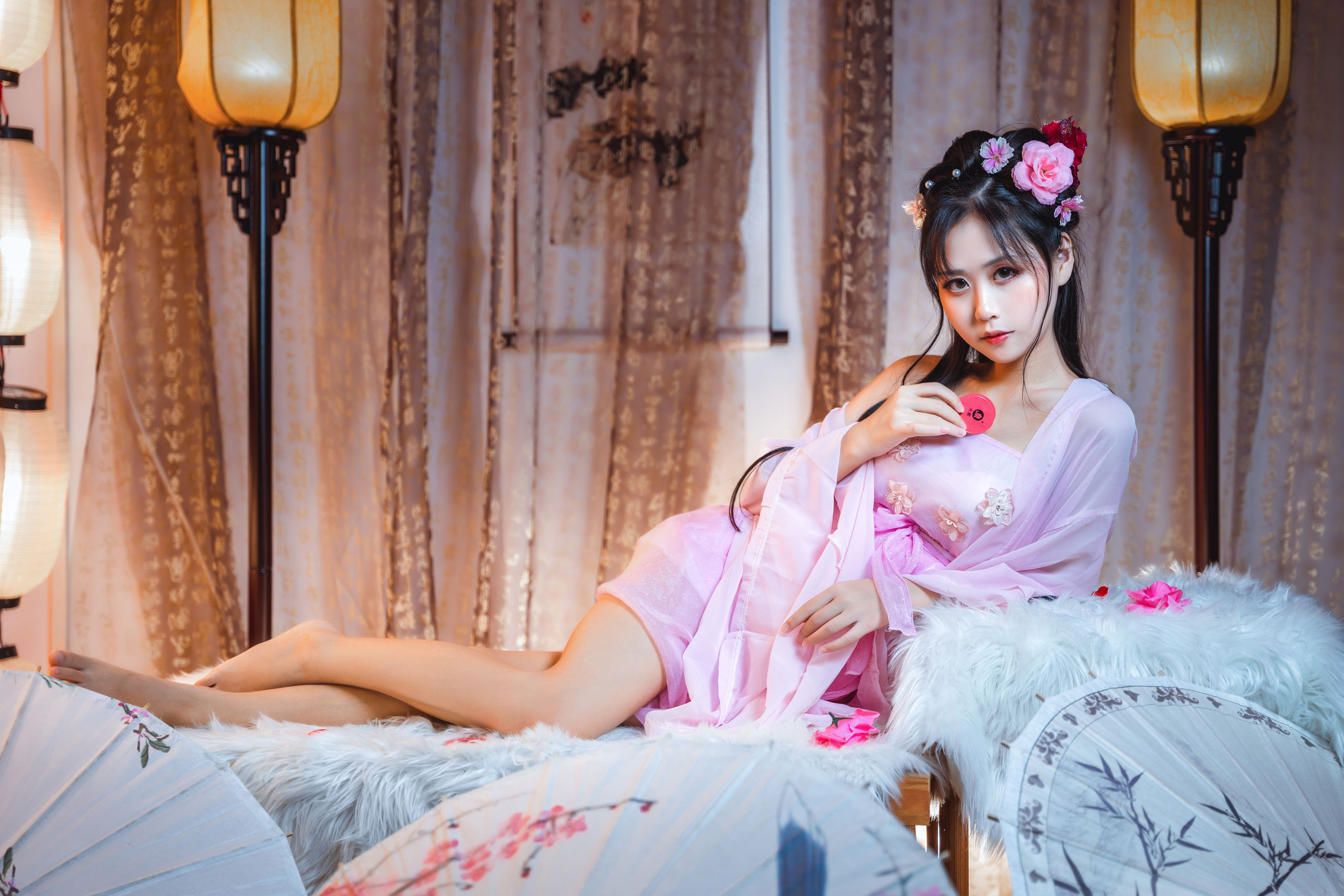 阳光美少女萌芽儿o0 – 大象代言 [20P] - 秀人网免费无水印在线套图写真