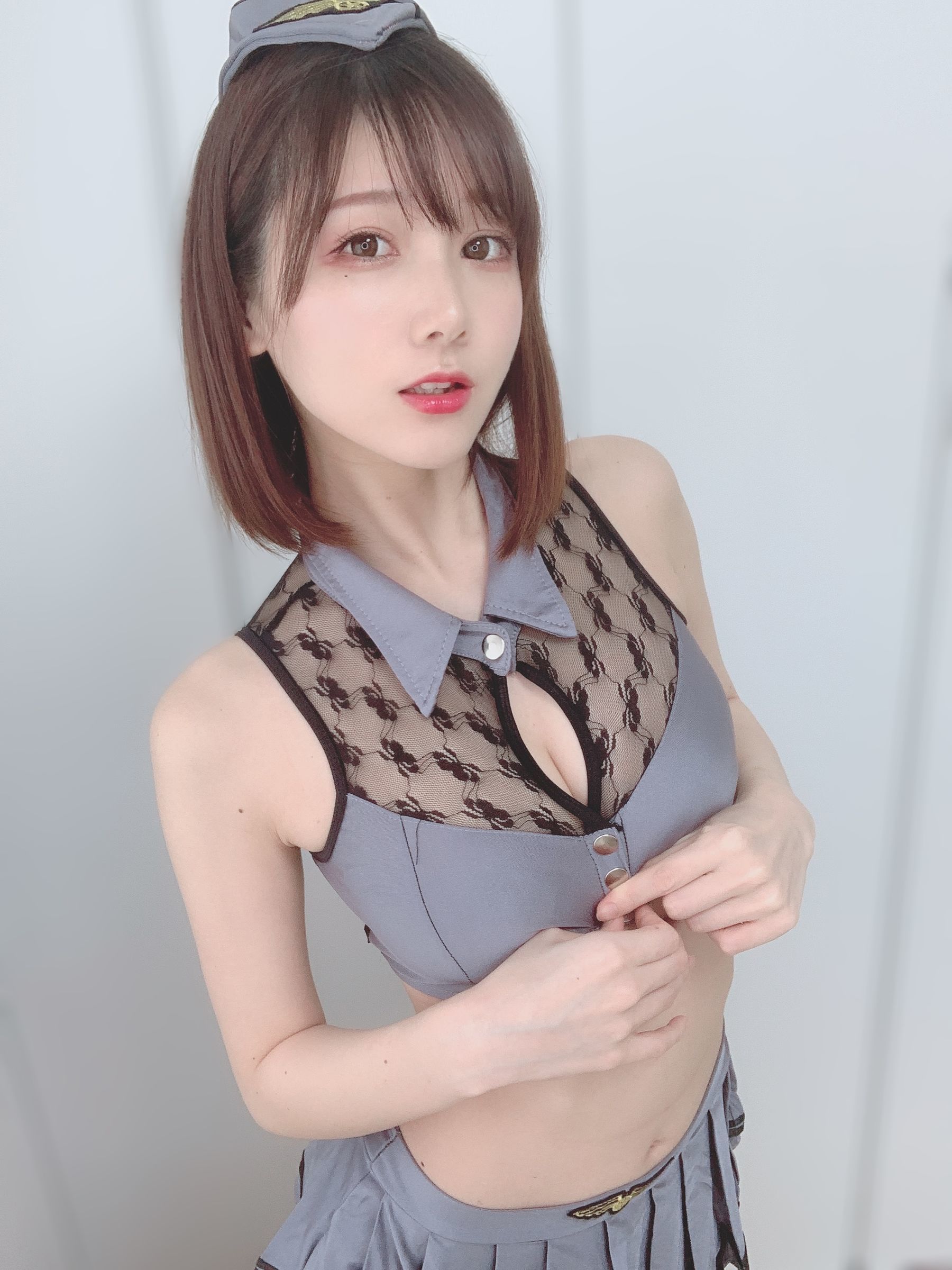 日本甜美COSERけんけん[fantia] 2020.05 上から見るか下から見るか [8P] - 秀人网免费无水印在线套图写真