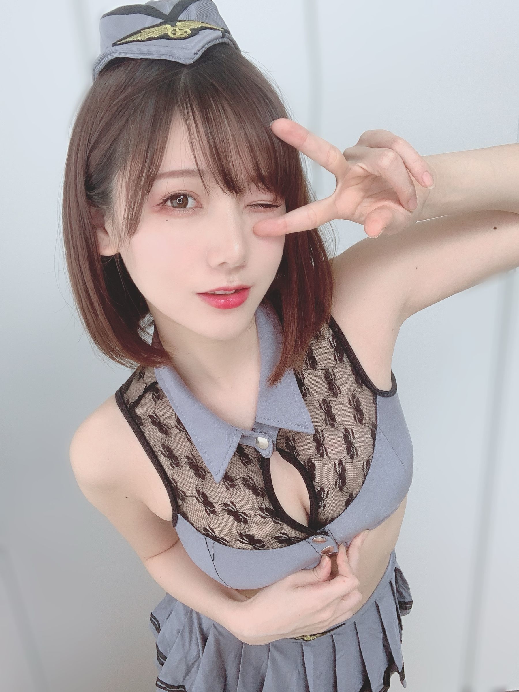 日本甜美COSERけんけん[fantia] 2020.05 上から見るか下から見るか [8P] - 秀人网免费无水印在线套图写真