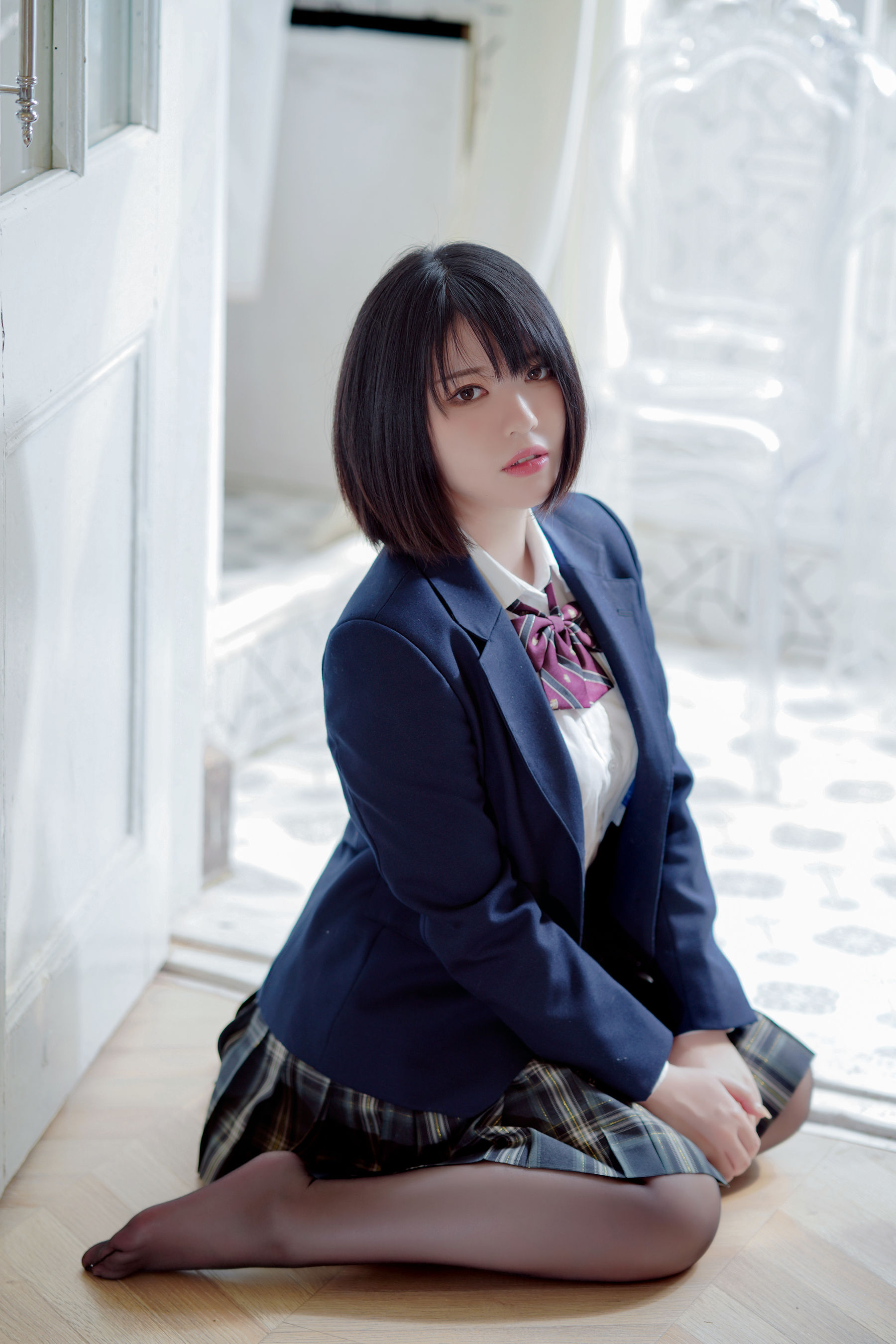 半半子 – 彼女の制服姿が好き [54P] - 秀人网免费无水印在线套图写真