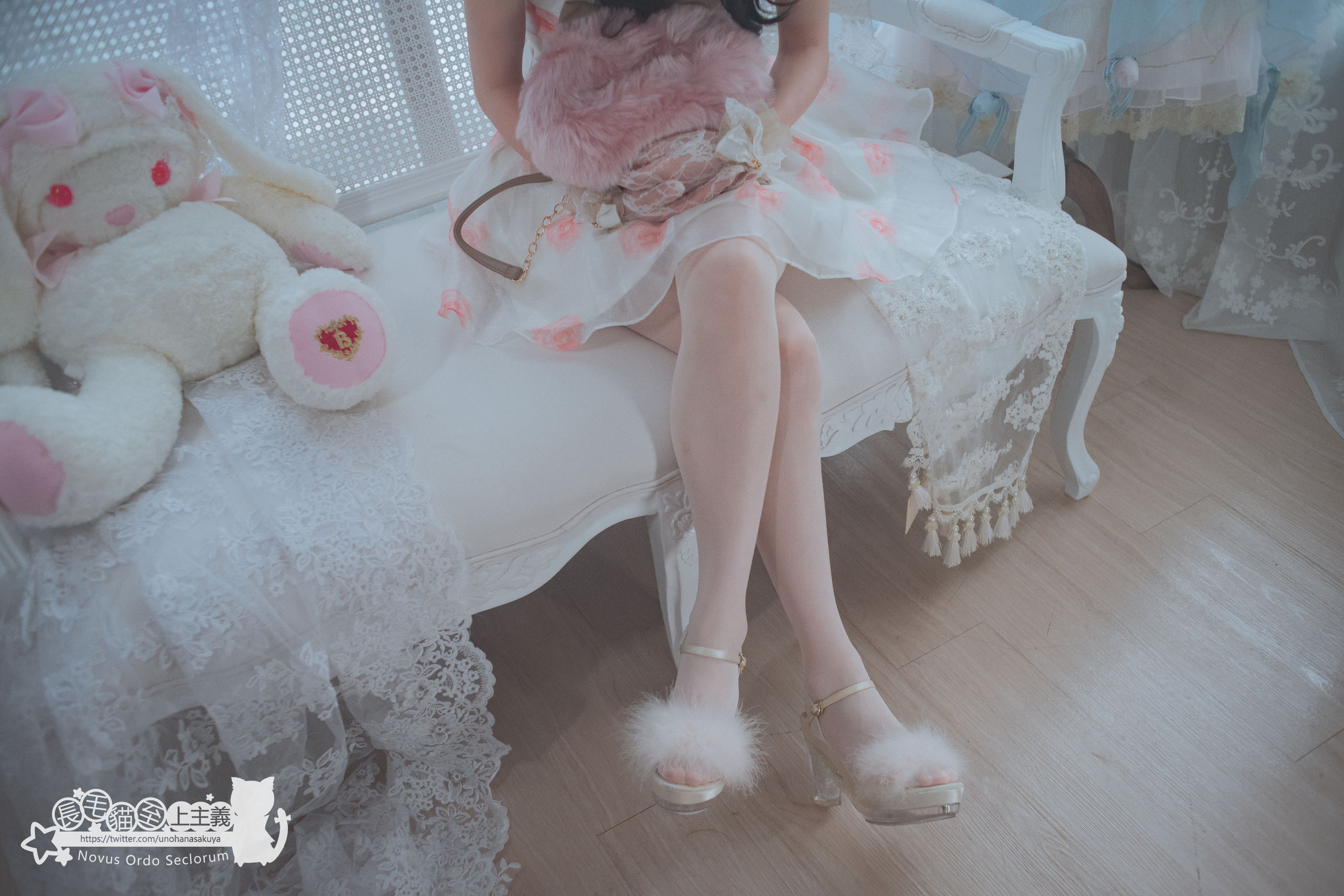 福利姬木花琳琳是勇者 – 夜店小公举 EP.09 [81P] - 秀人网免费无水印在线套图写真