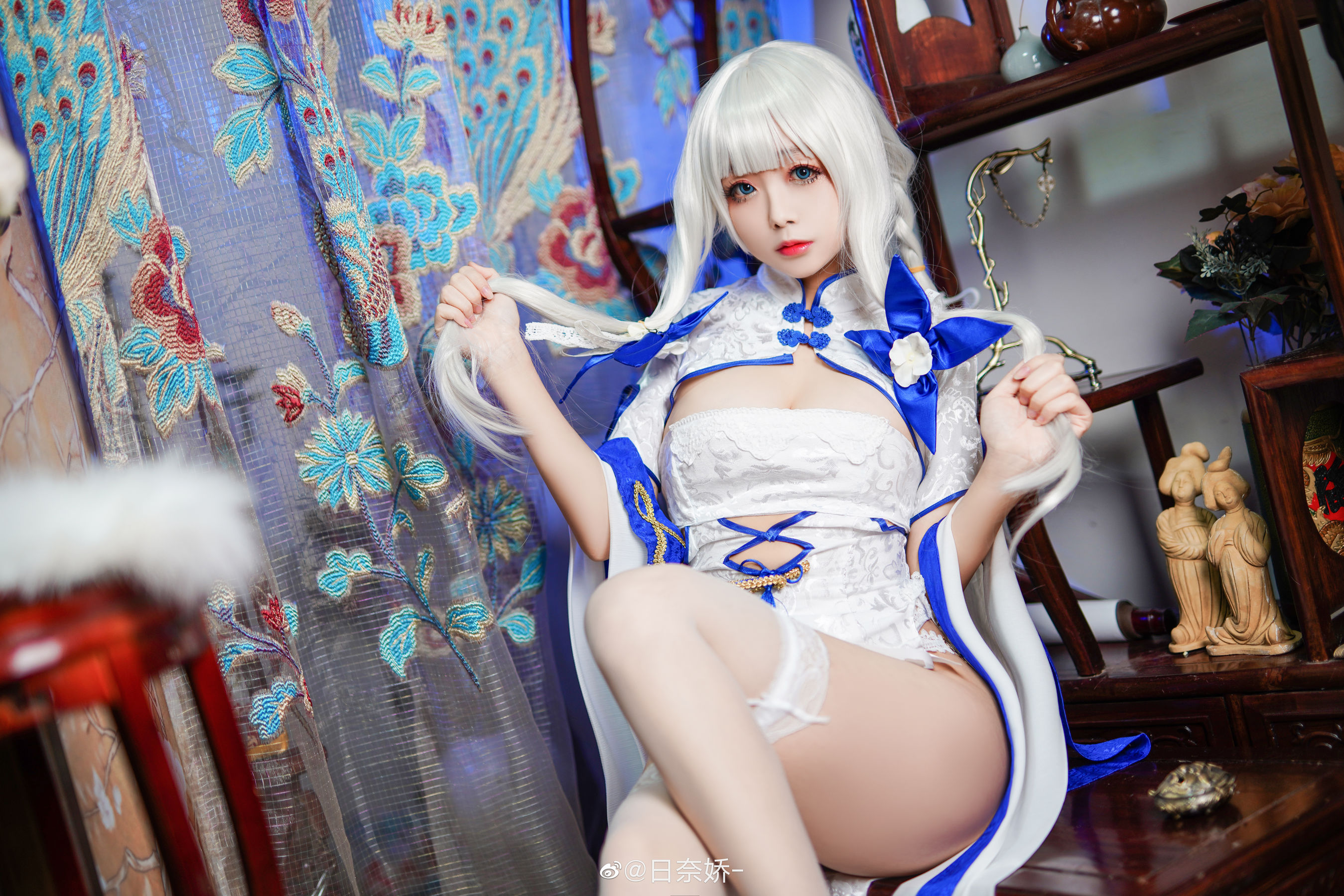 日奈娇 – 光辉旗袍 [9P] - 秀人网免费无水印在线套图写真