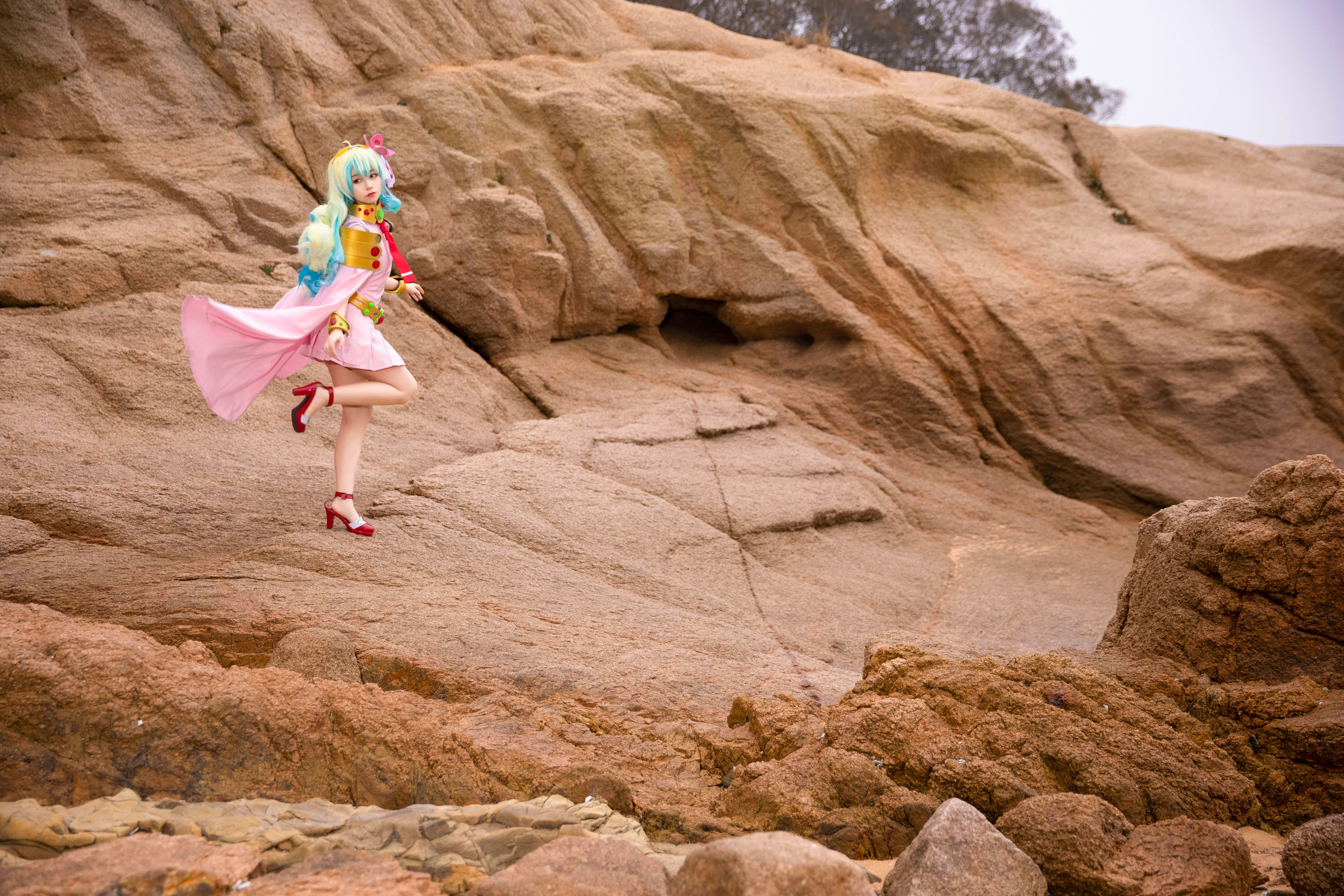 动漫博主G44不会受伤 – 尼娅 [30P] - 秀人网免费无水印在线套图写真