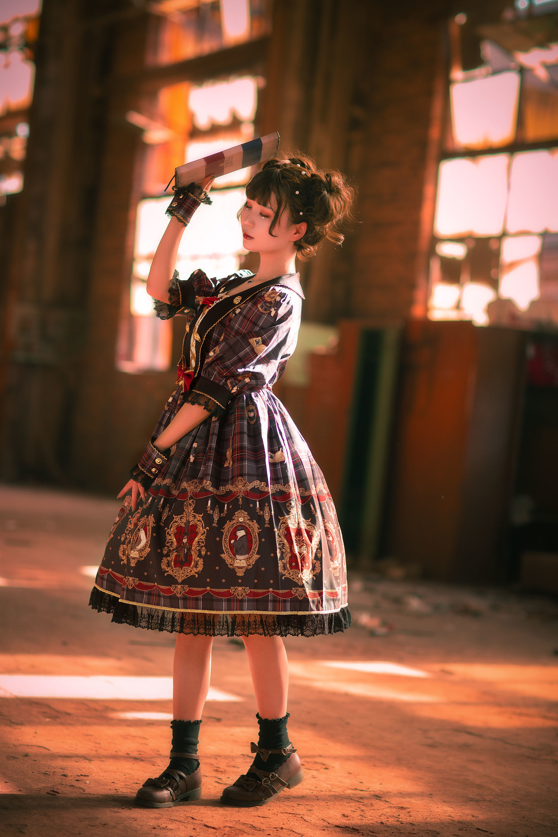 动漫博主北之北 – 贝克街侦探社物语Lolita [10P] - 秀人网免费无水印在线套图写真