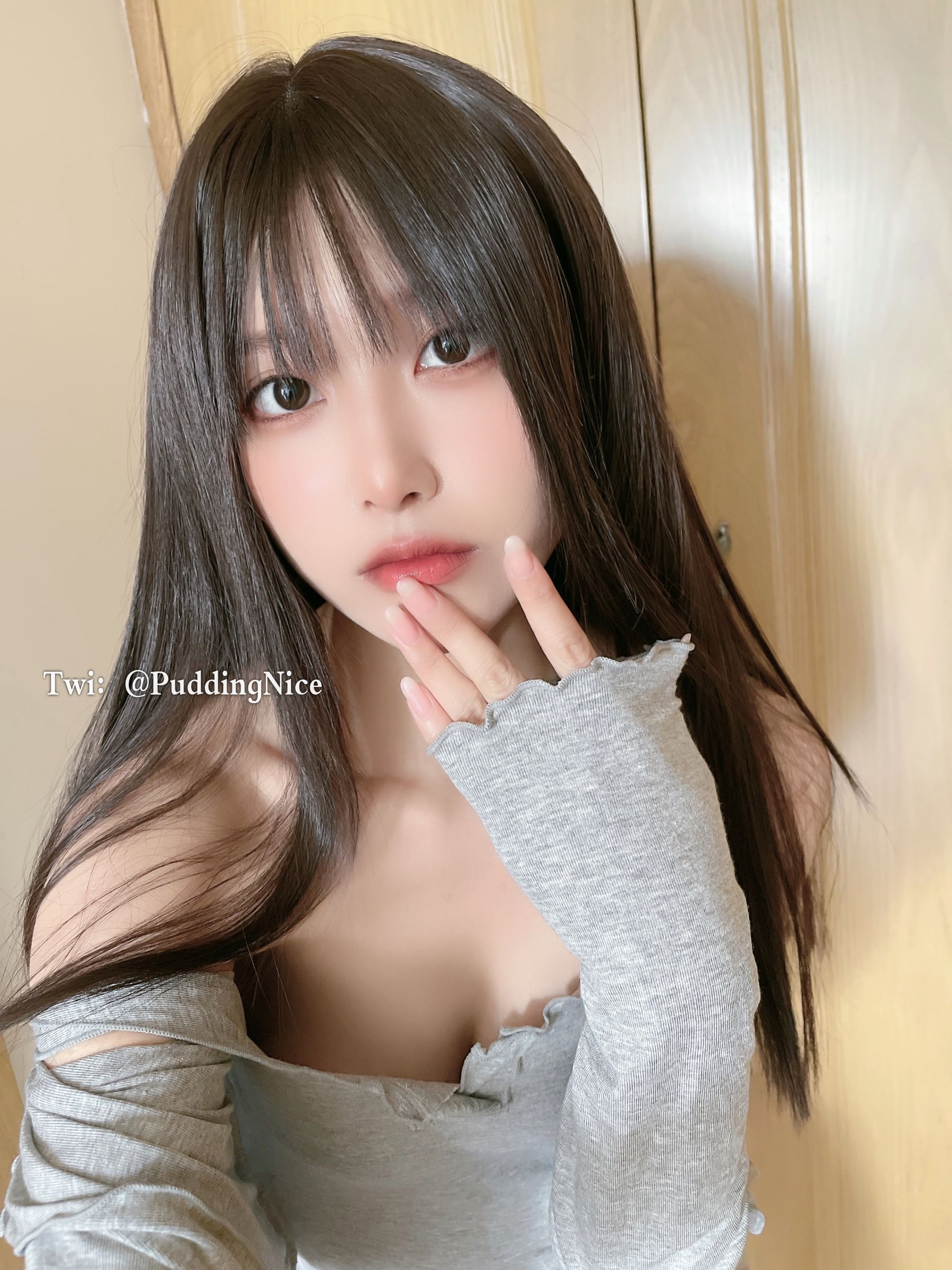 布丁大法 – 吊带 [12P] - 秀人网免费无水印在线套图写真