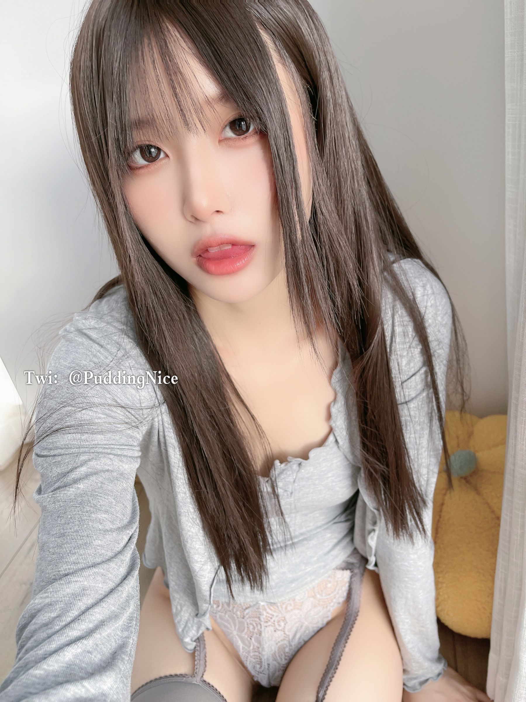 布丁大法 – 吊带 [12P] - 秀人网免费无水印在线套图写真