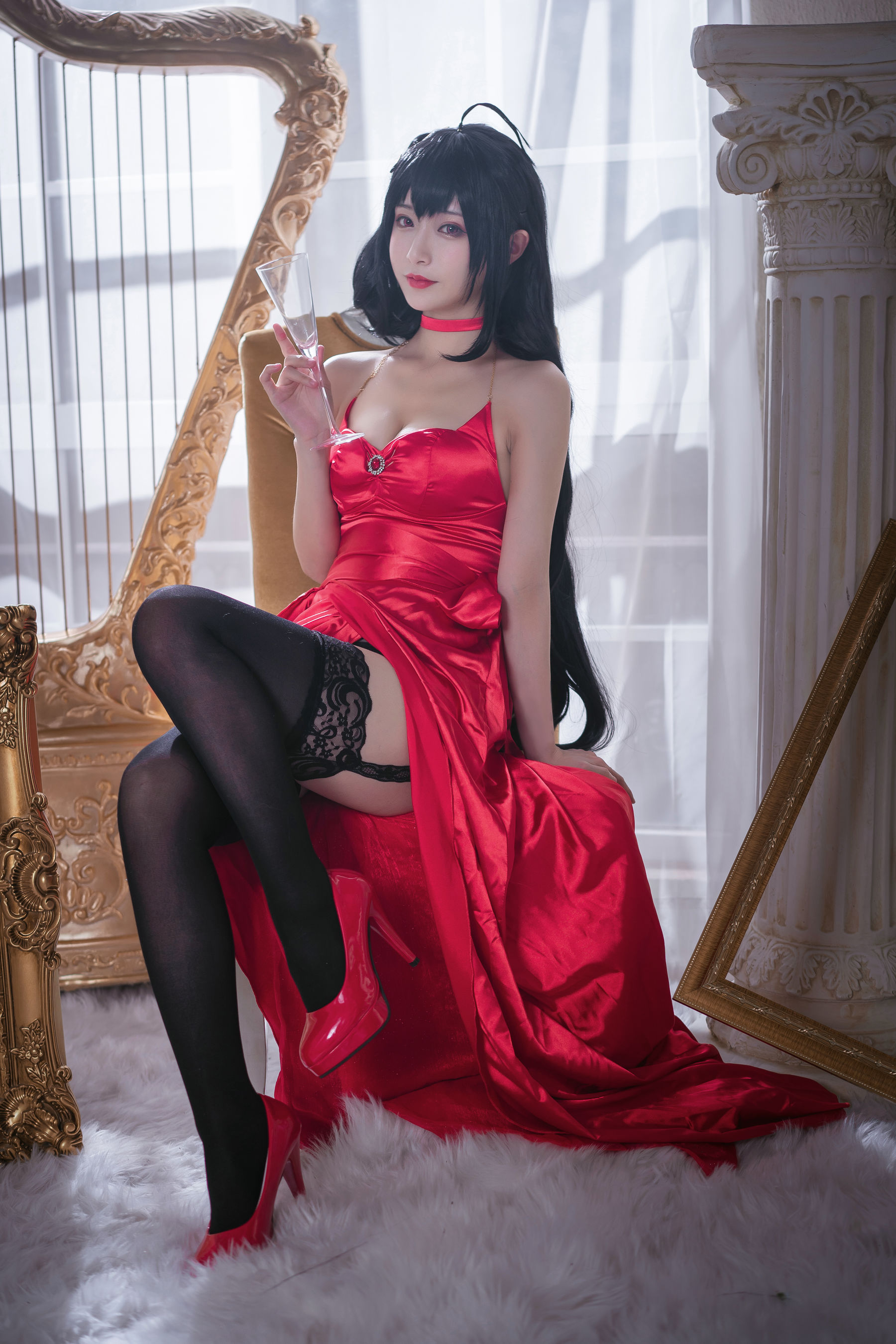 动漫博主铁板烧鬼舞w – 毒苹果 [26P] - 秀人网免费无水印在线套图写真