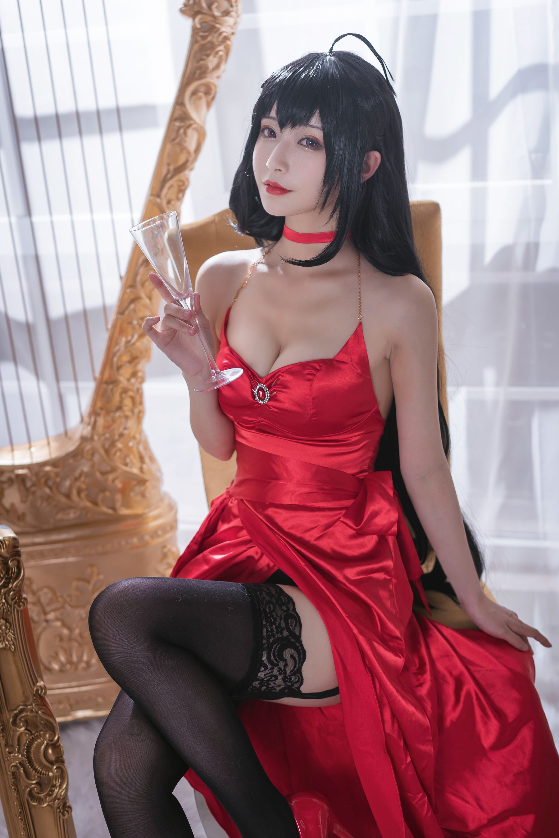 动漫博主铁板烧鬼舞w – 毒苹果 [26P] - 秀人网免费无水印在线套图写真