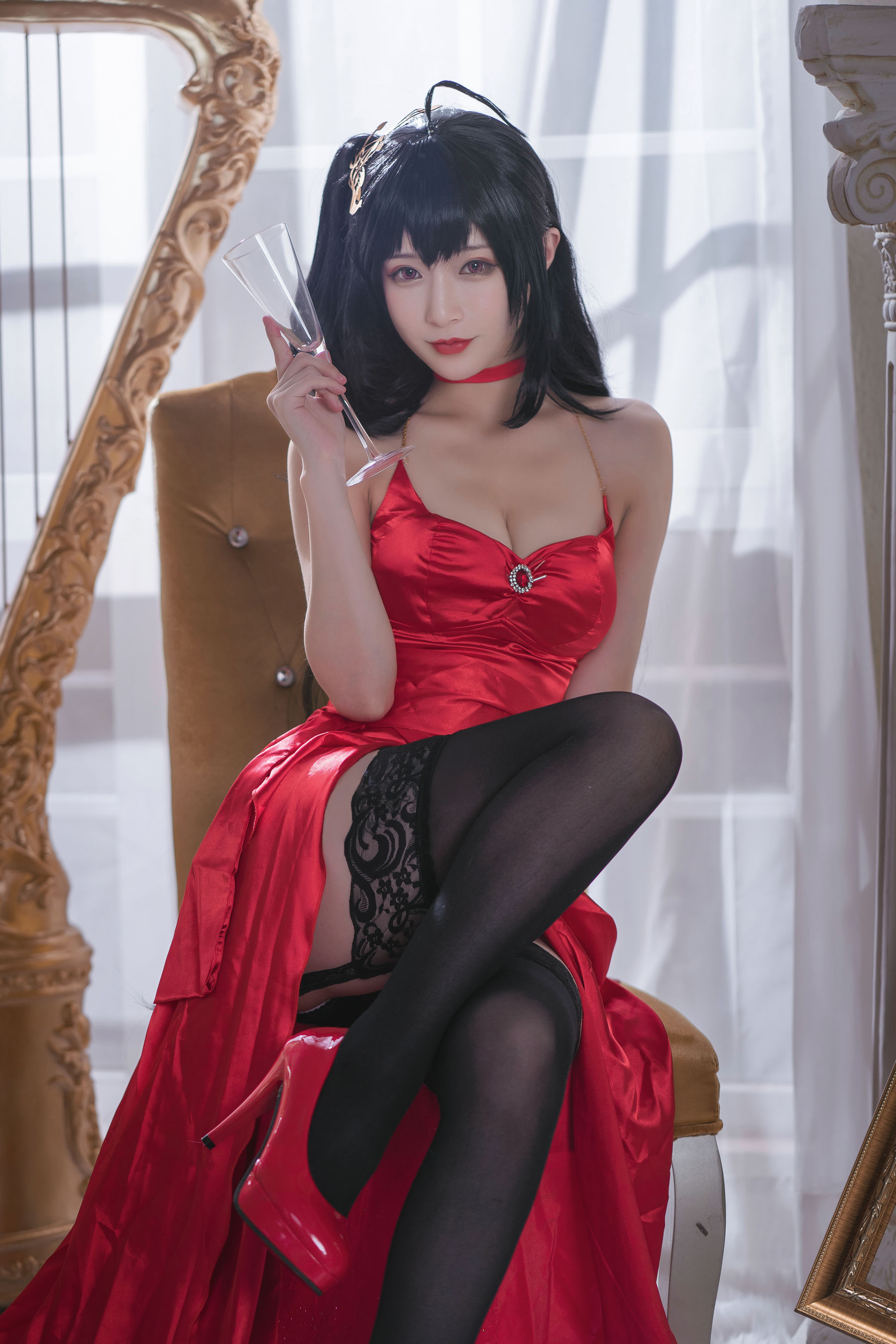 动漫博主铁板烧鬼舞w – 毒苹果 [26P] - 秀人网免费无水印在线套图写真