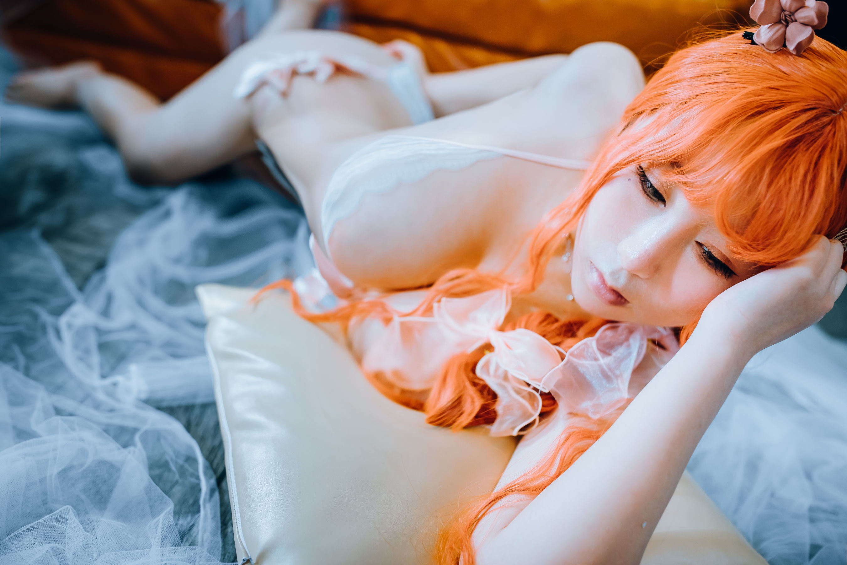 动漫博主从从从从鸾 法式内衣 [33P] - 秀人网免费无水印在线套图写真