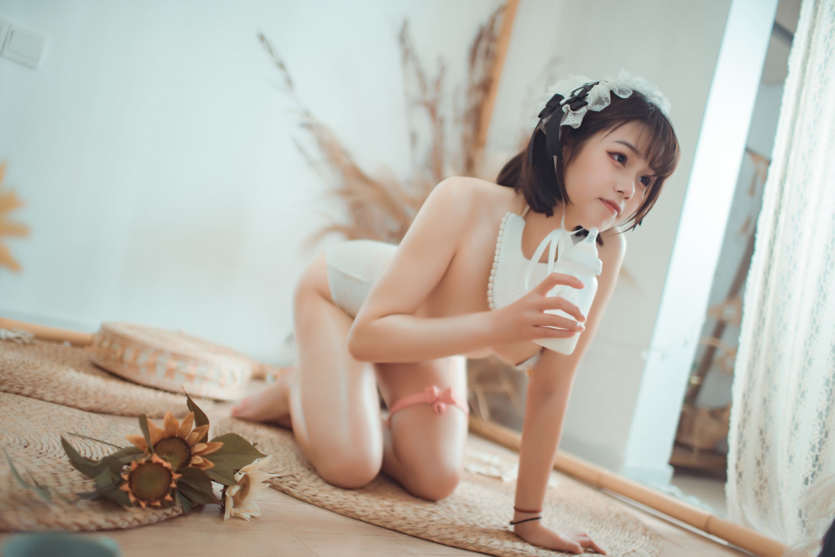 七月喵子 – 巨婴 [40P] - 秀人网免费无水印在线套图写真