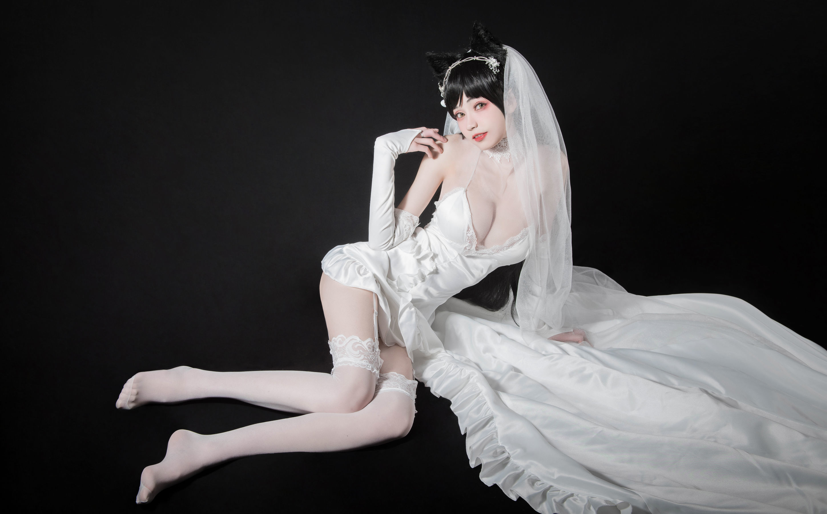 [萝莉COS] 小妖精你的负卿 – 爱宕花嫁 [9P] - 秀人网免费无水印在线套图写真