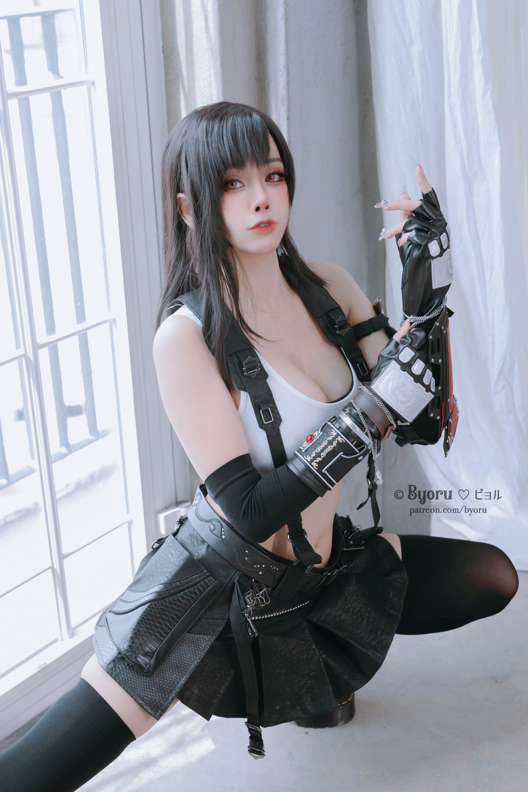 日本性感萝莉Byoru – Tifa [86P] - 秀人网免费无水印在线套图写真