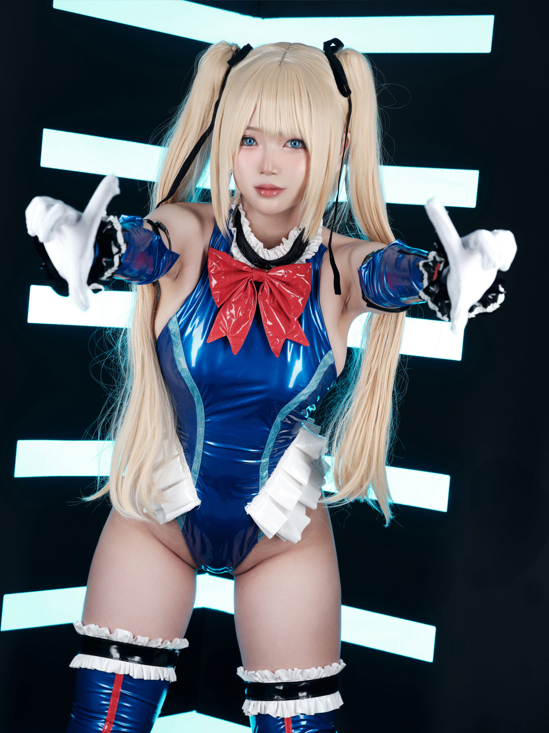 ZinieQ – Marie Rose [38P] - 秀人网免费无水印在线套图写真