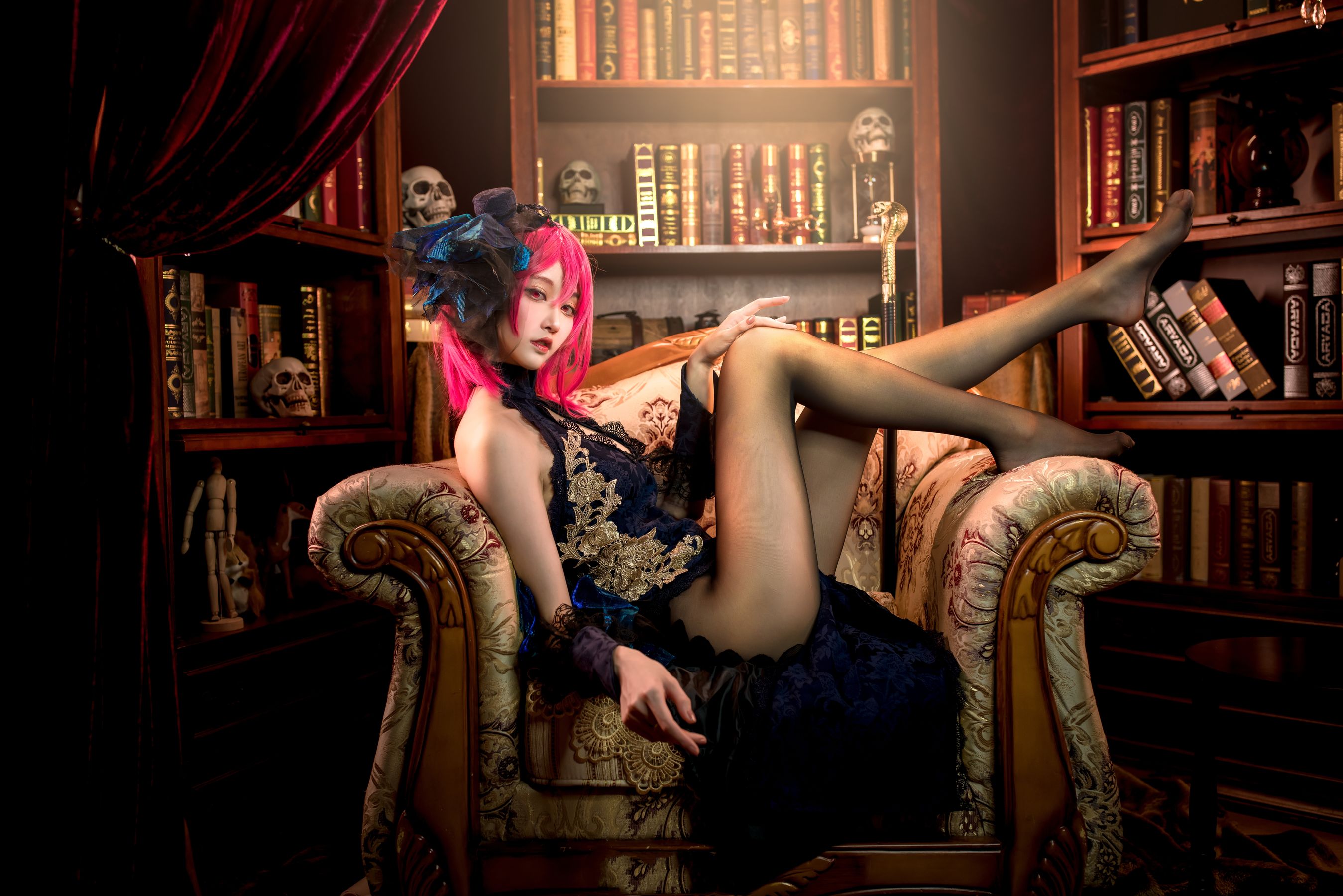 COS萌妹沧霁桔梗 – 黑太子 [11P] - 秀人网免费无水印在线套图写真