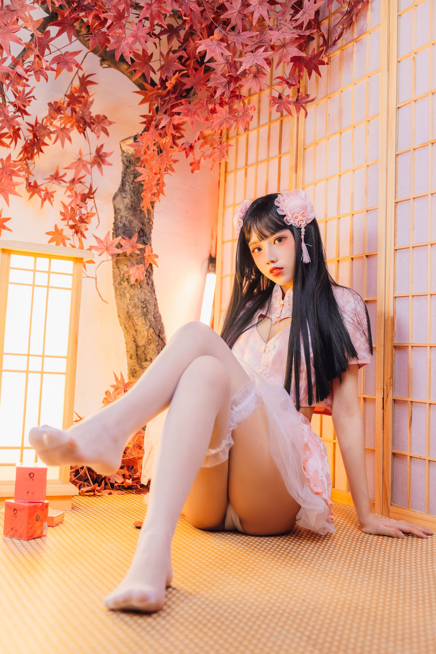 动漫博主果咩酱w – 中国风 [21P] - 秀人网免费无水印在线套图写真