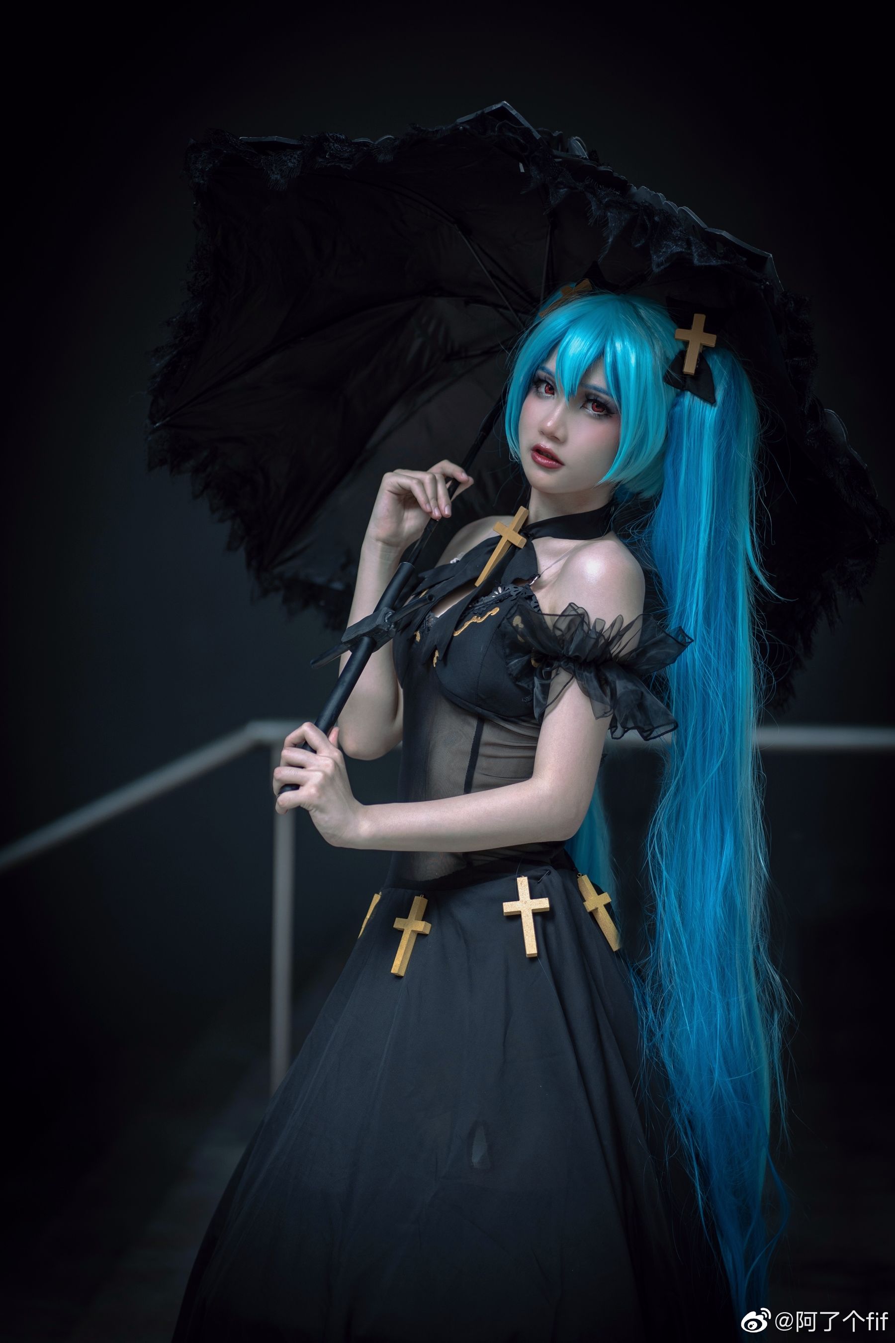 动漫博主阿了个fifi – 初音 [6P] - 秀人网免费无水印在线套图写真