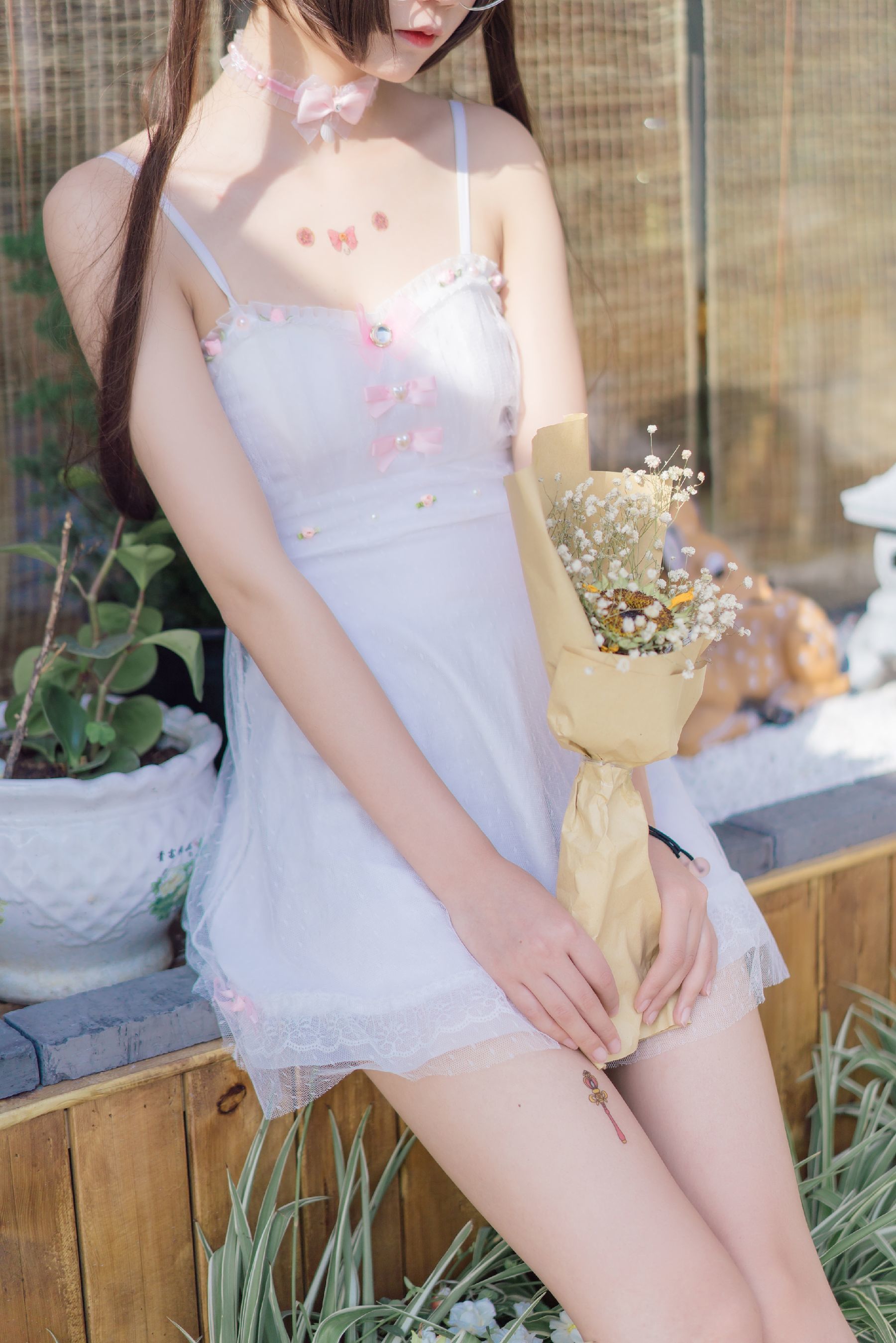 清纯少女五更百鬼 日常 双马尾 [10P] - 秀人网免费无水印在线套图写真