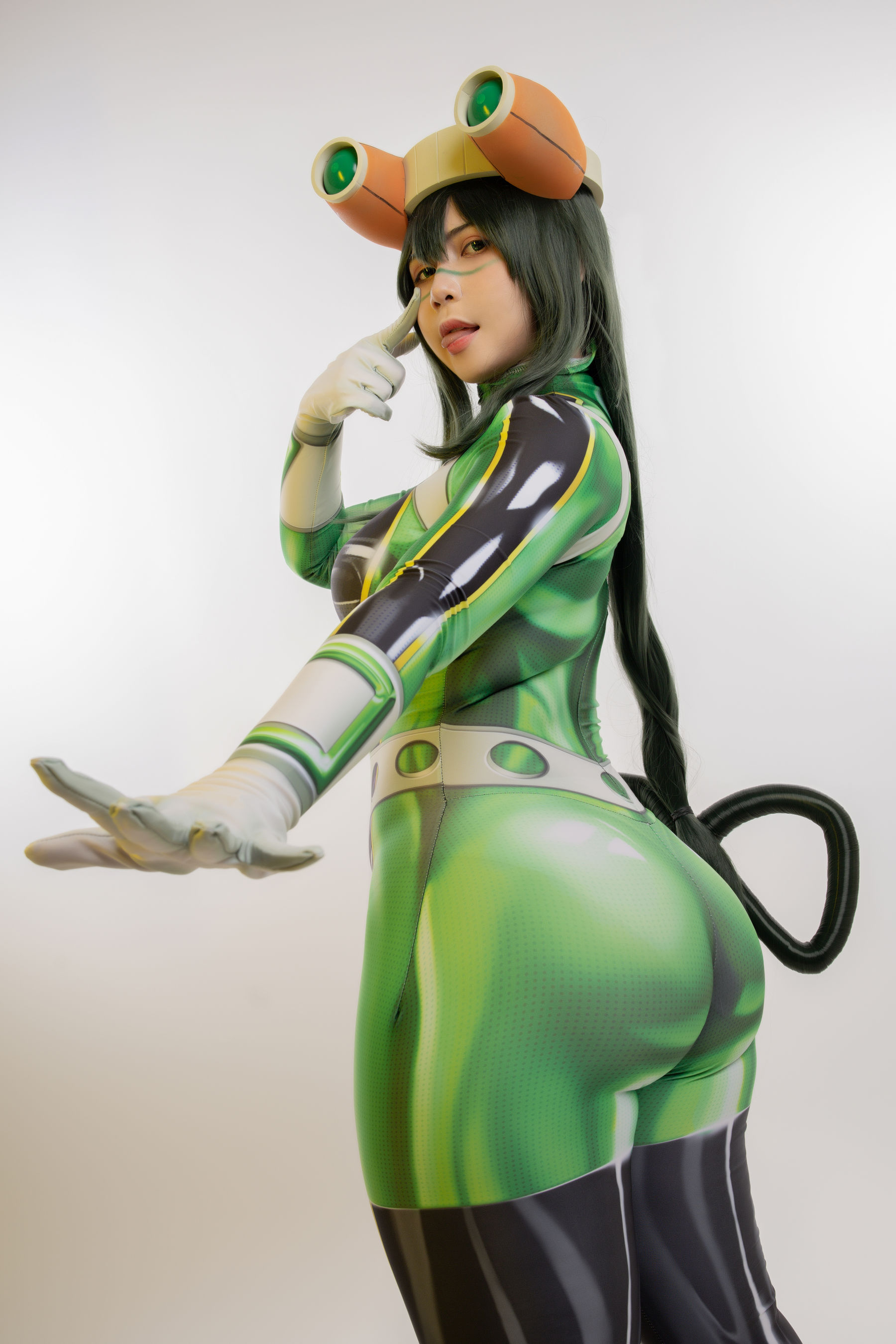 Uy Uy – Froppy [24P] - 秀人网免费无水印在线套图写真