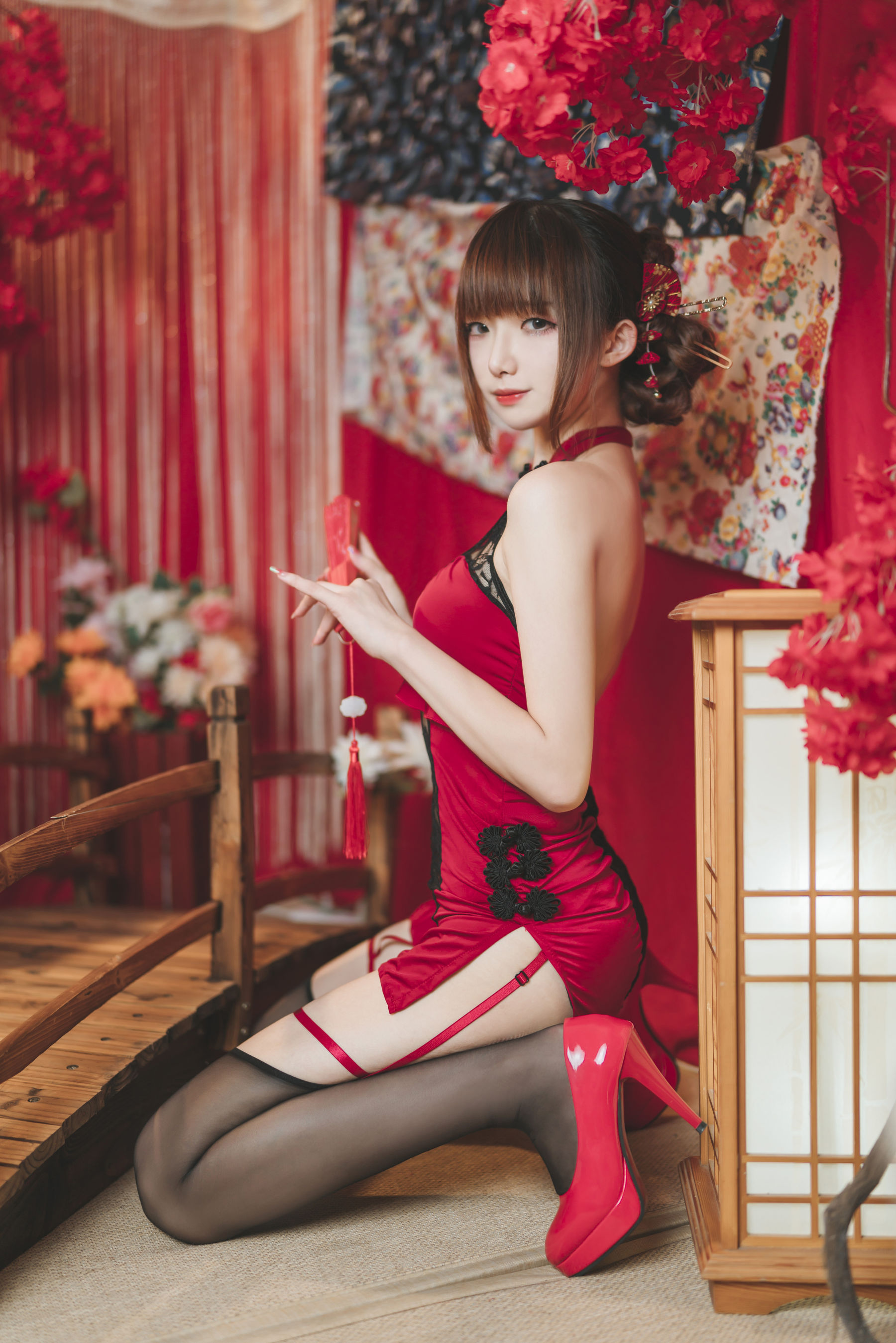 动漫博主封疆疆v – 韶华旗袍疆 [37P] - 秀人网免费无水印在线套图写真