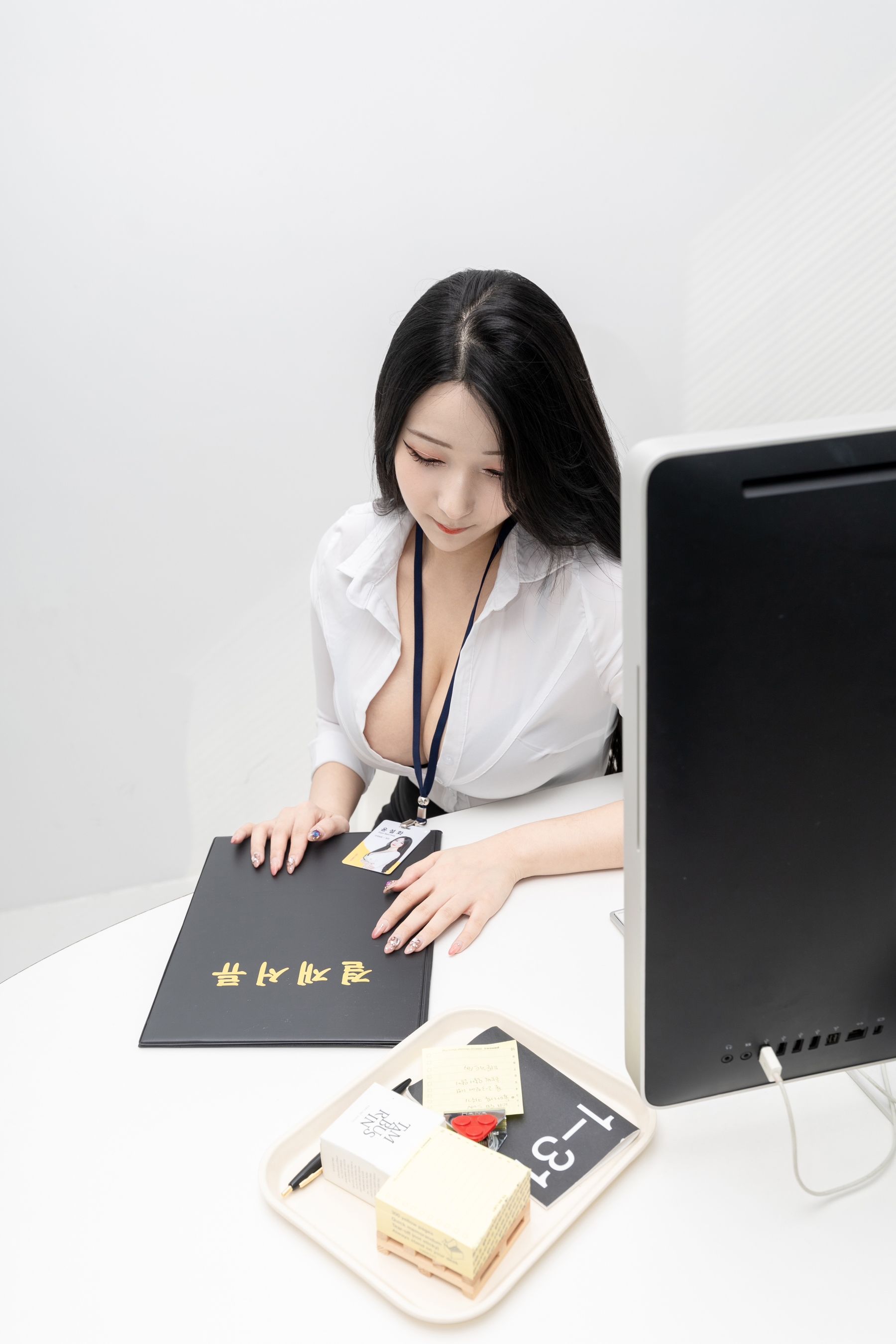 [PUSSY LET] Vol.38 SEOLHWA – Office [77P] - 秀人网免费无水印在线套图写真