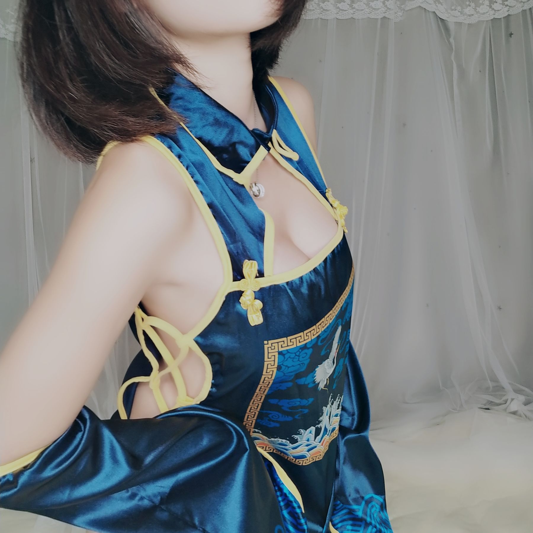 微博妹子小酥酱 – 小僵尸 [34P] - 秀人网免费无水印在线套图写真