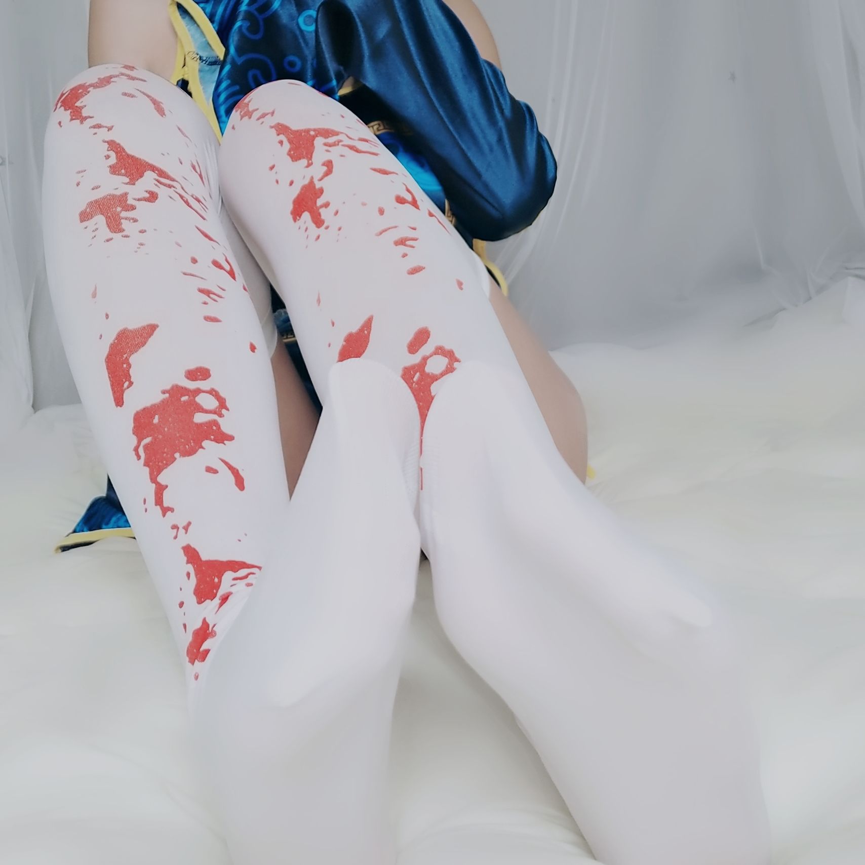 微博妹子小酥酱 – 小僵尸 [34P] - 秀人网免费无水印在线套图写真