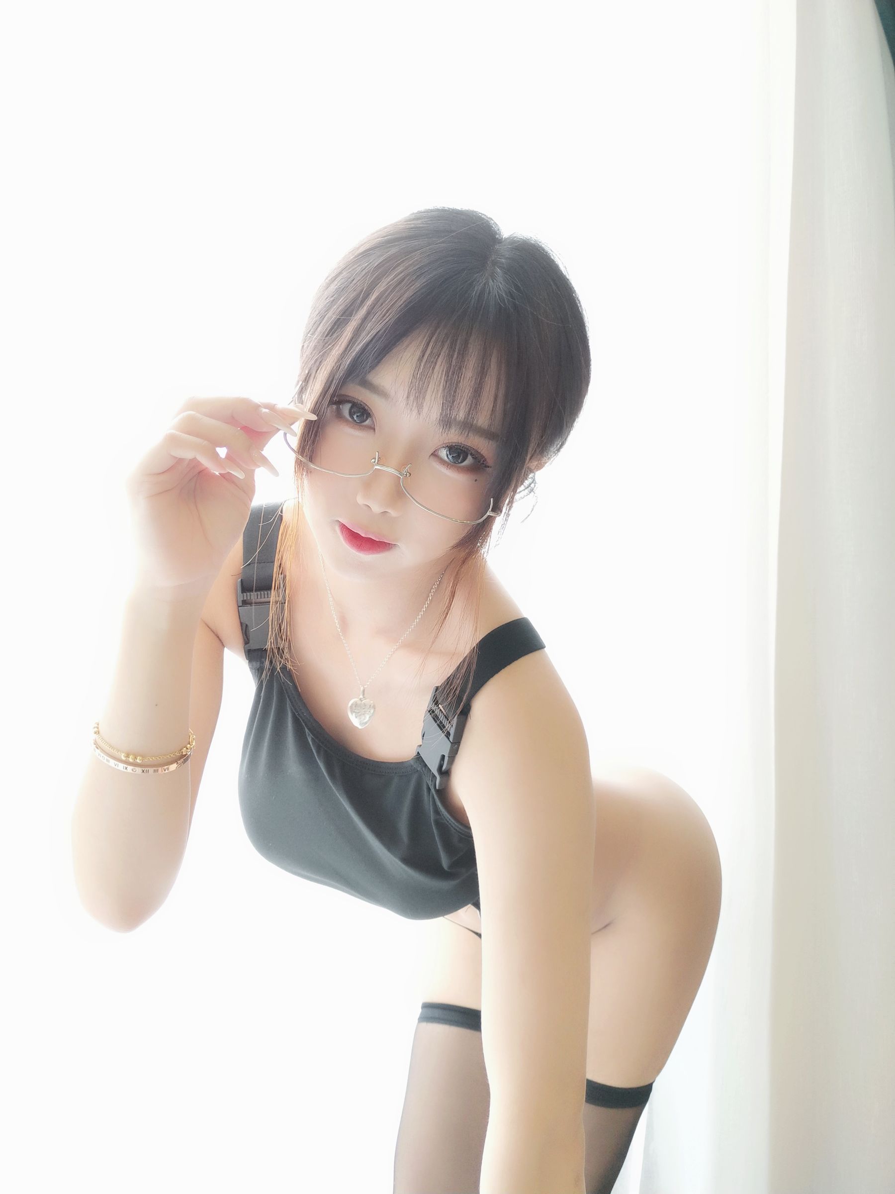 [Cosplay写真] 白嫩美少女鬼畜瑶 – 运动能手 [22P] - 秀人网免费无水印在线套图写真