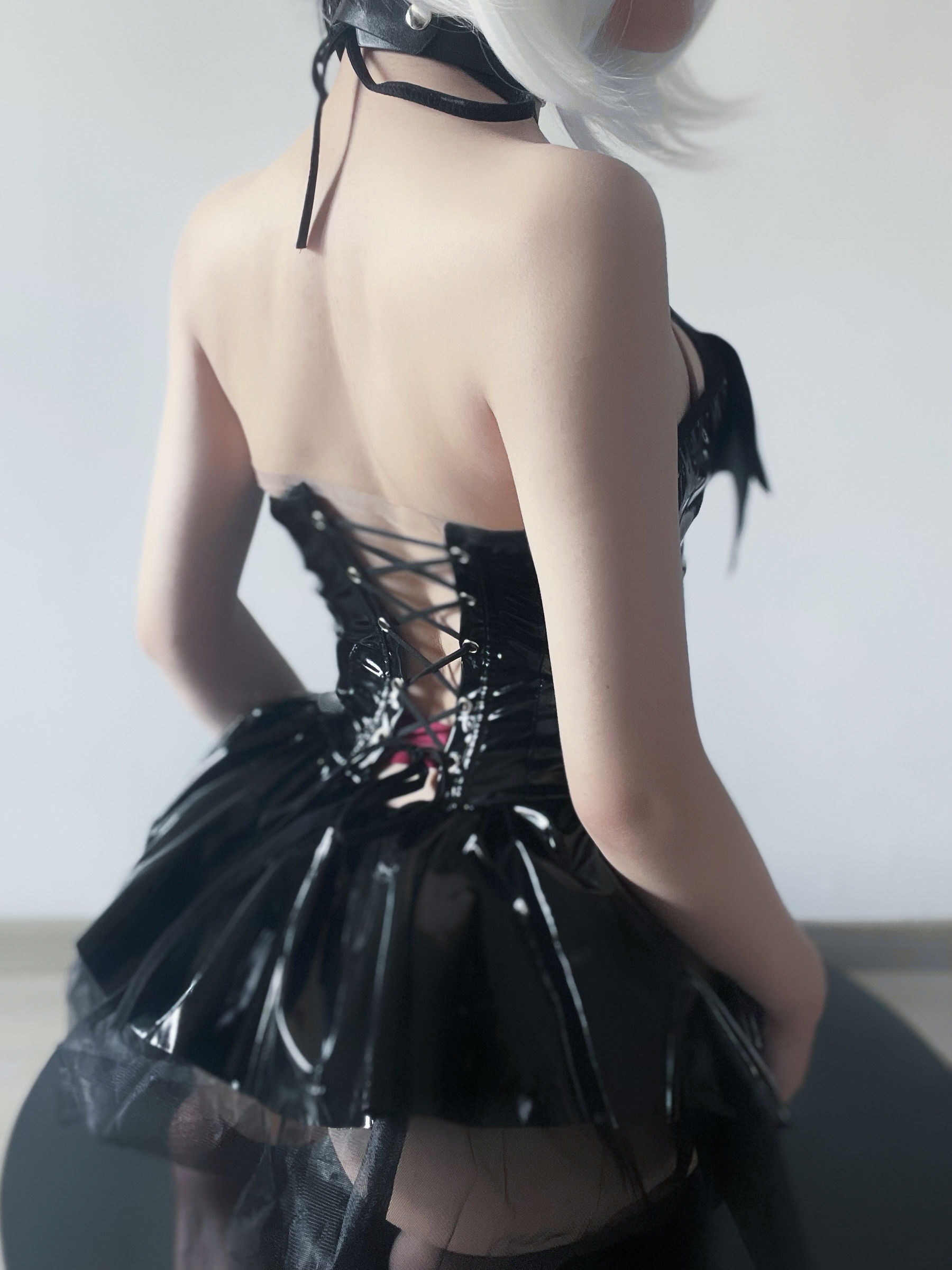 幼愛youmeko – 吊带袜恶魔 [47P] - 秀人网免费无水印在线套图写真