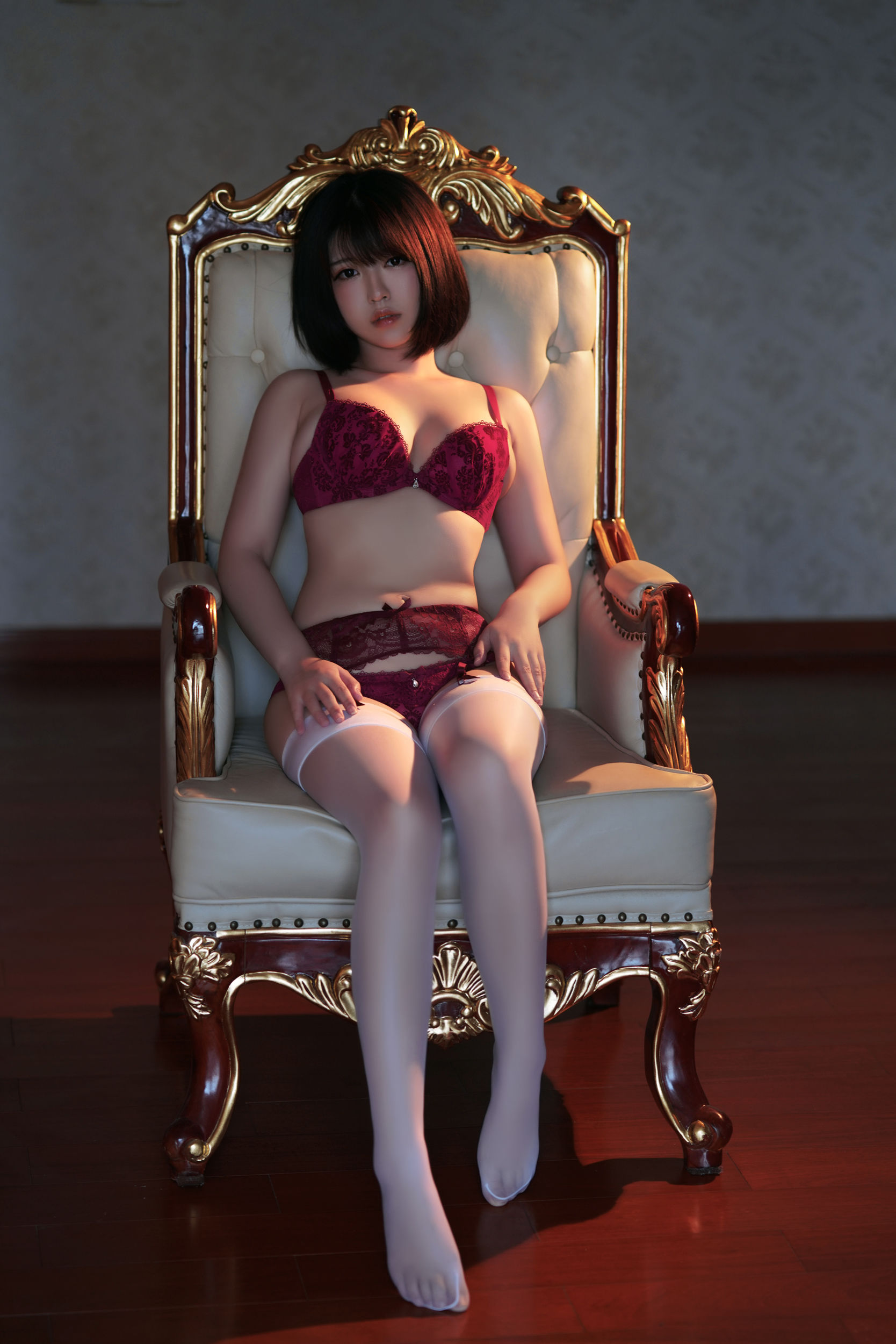 半半子 赤红 AKABENI BANBANKO [17P] - 秀人网免费无水印在线套图写真