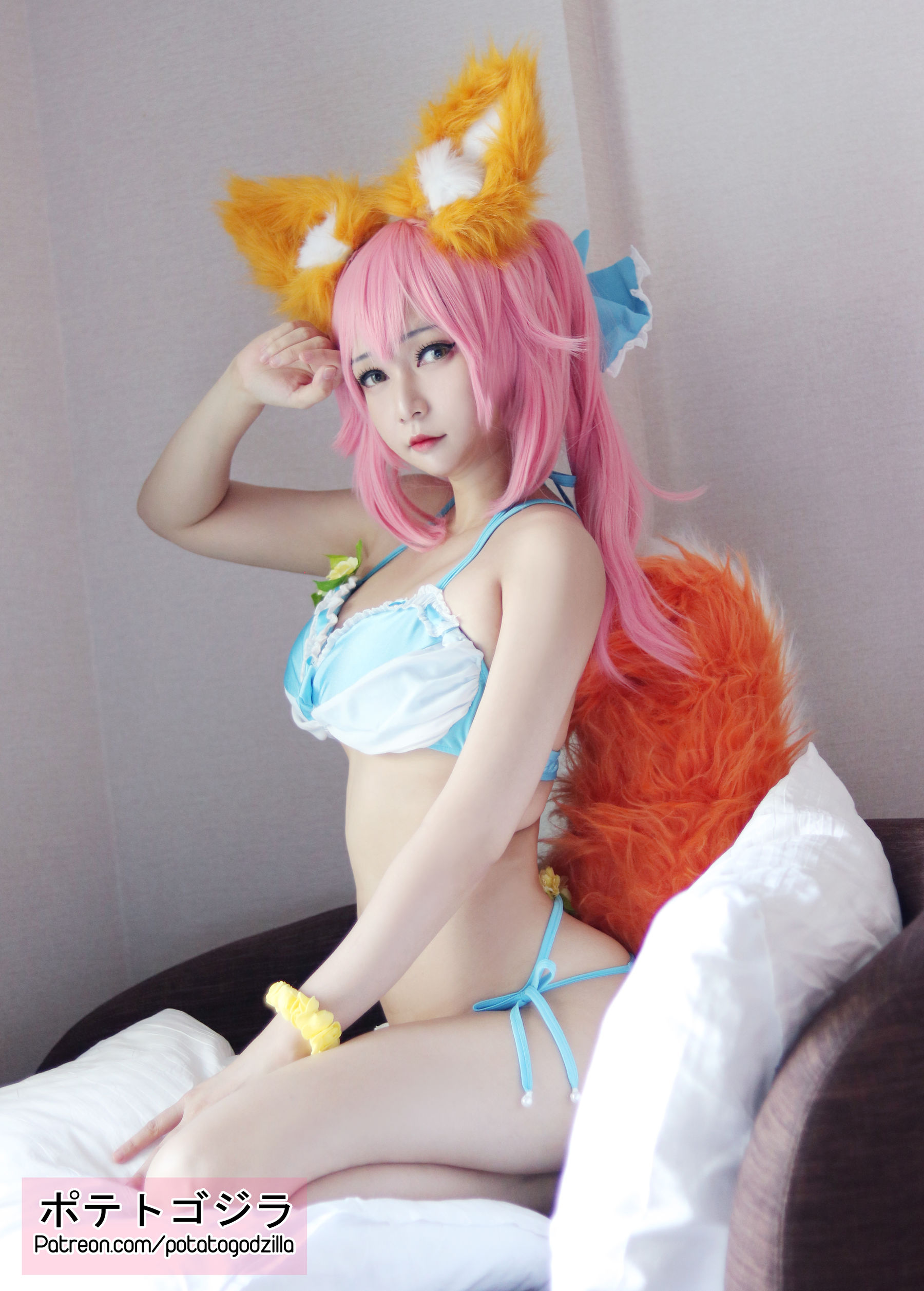 Coser小姐姐Potato Godzilla – Tamamo Bikini [20P] - 秀人网免费无水印在线套图写真