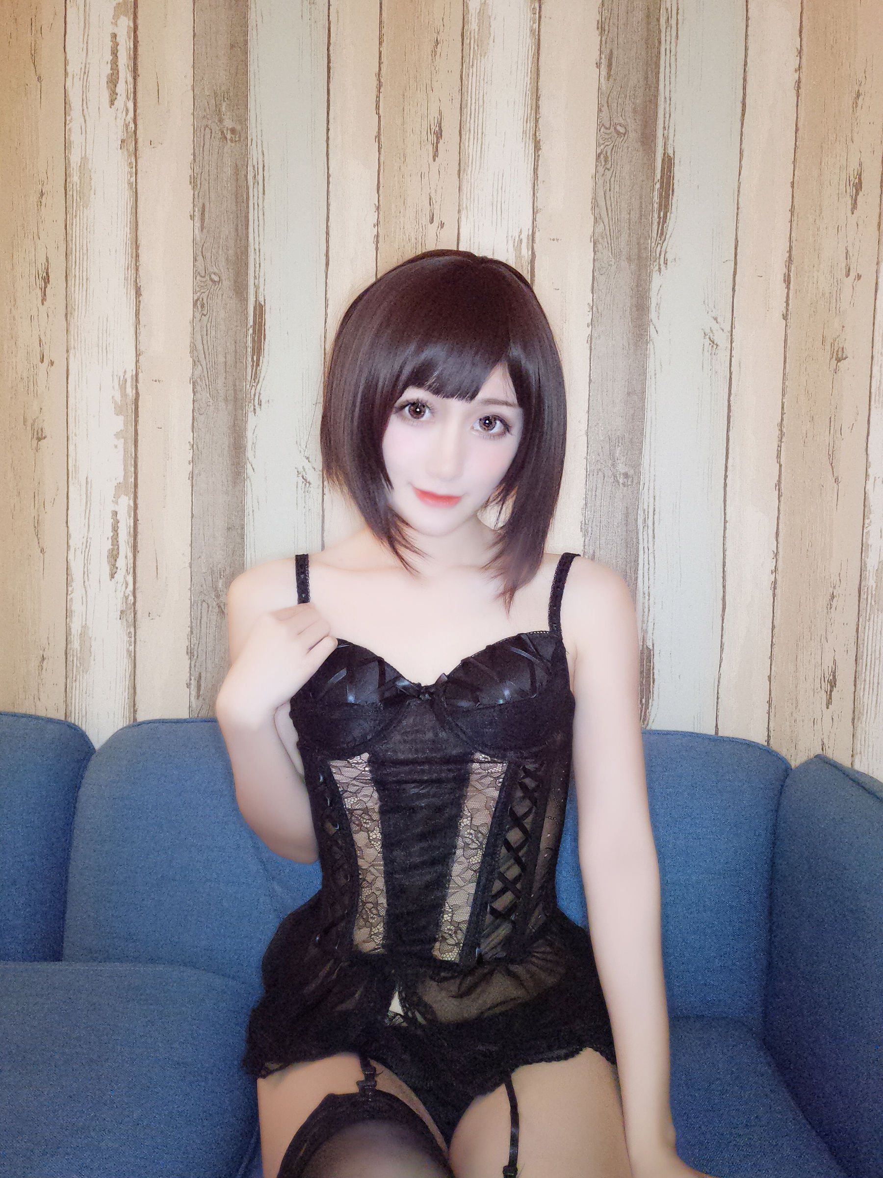 木之本果 – 黑色情趣内衣 [22P] - 秀人网免费无水印在线套图写真