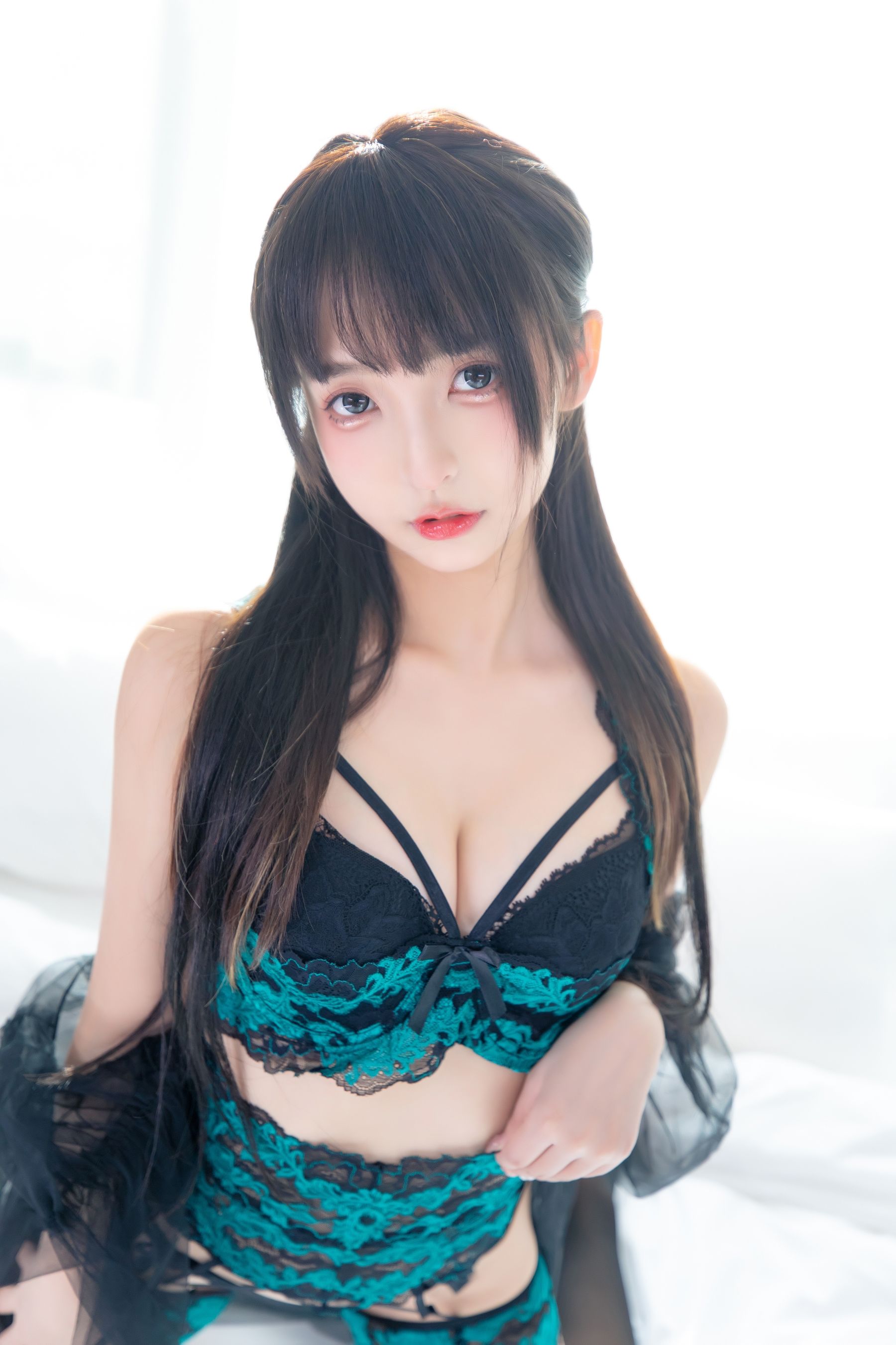 萝莉神楽板真冬 绿野仙踪 [75P] - 秀人网免费无水印在线套图写真