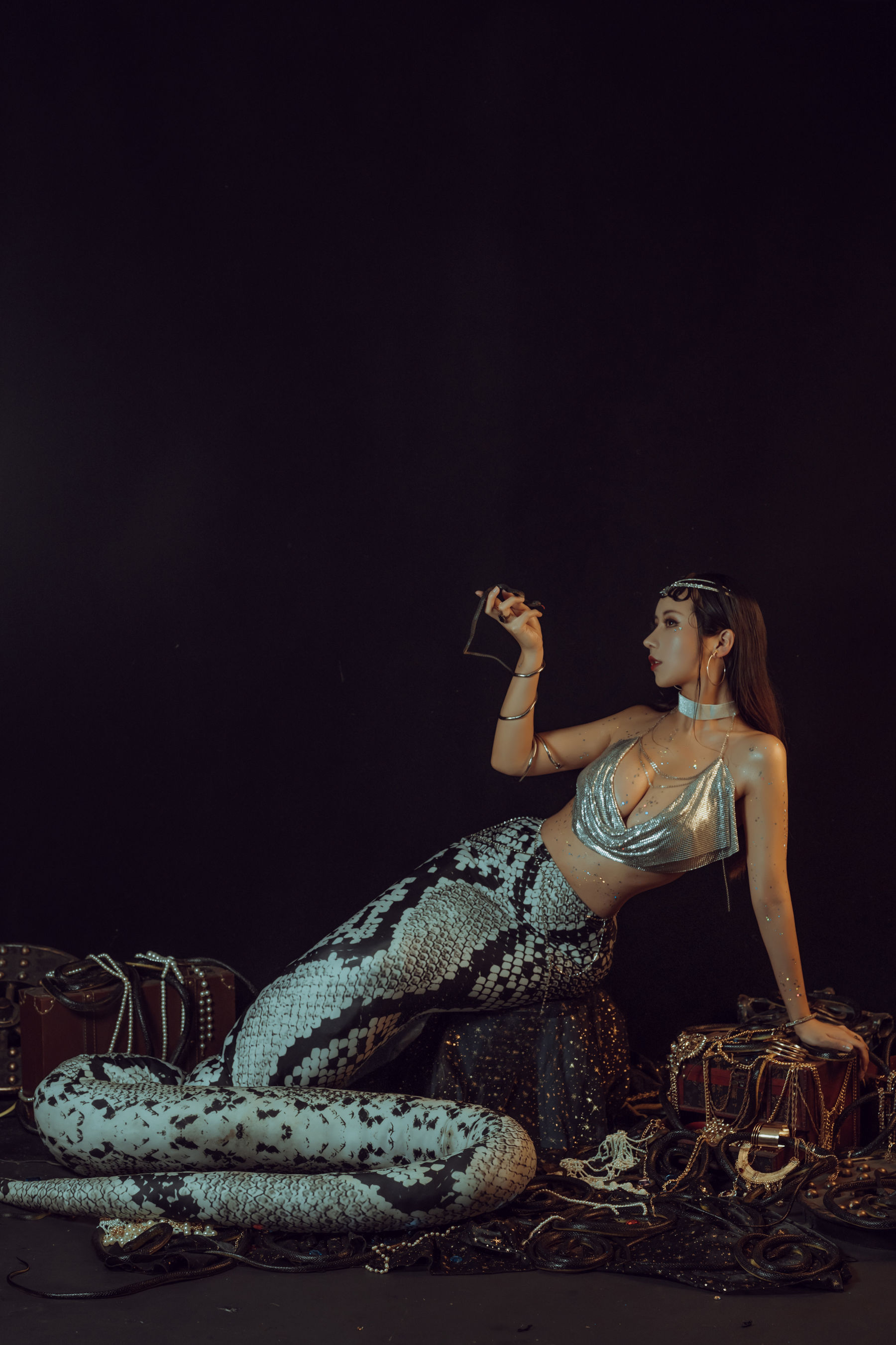 云溪溪 – 奶桃蛇姬 [40P] - 秀人网免费无水印在线套图写真