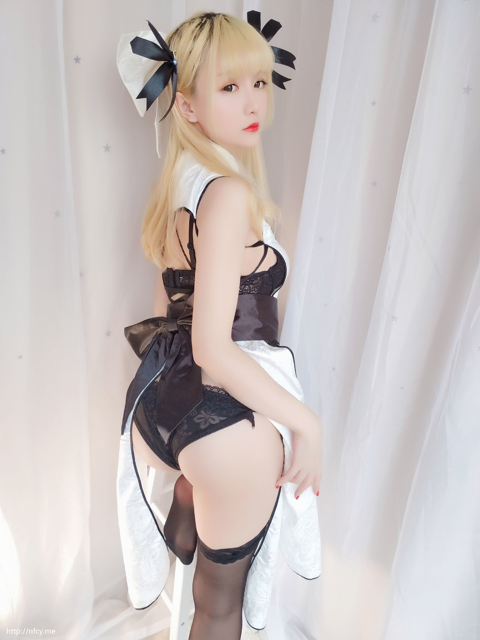 [萝莉COS] 星之迟迟 VOL.10 优雅旗袍包 [62P] - 秀人网免费无水印在线套图写真