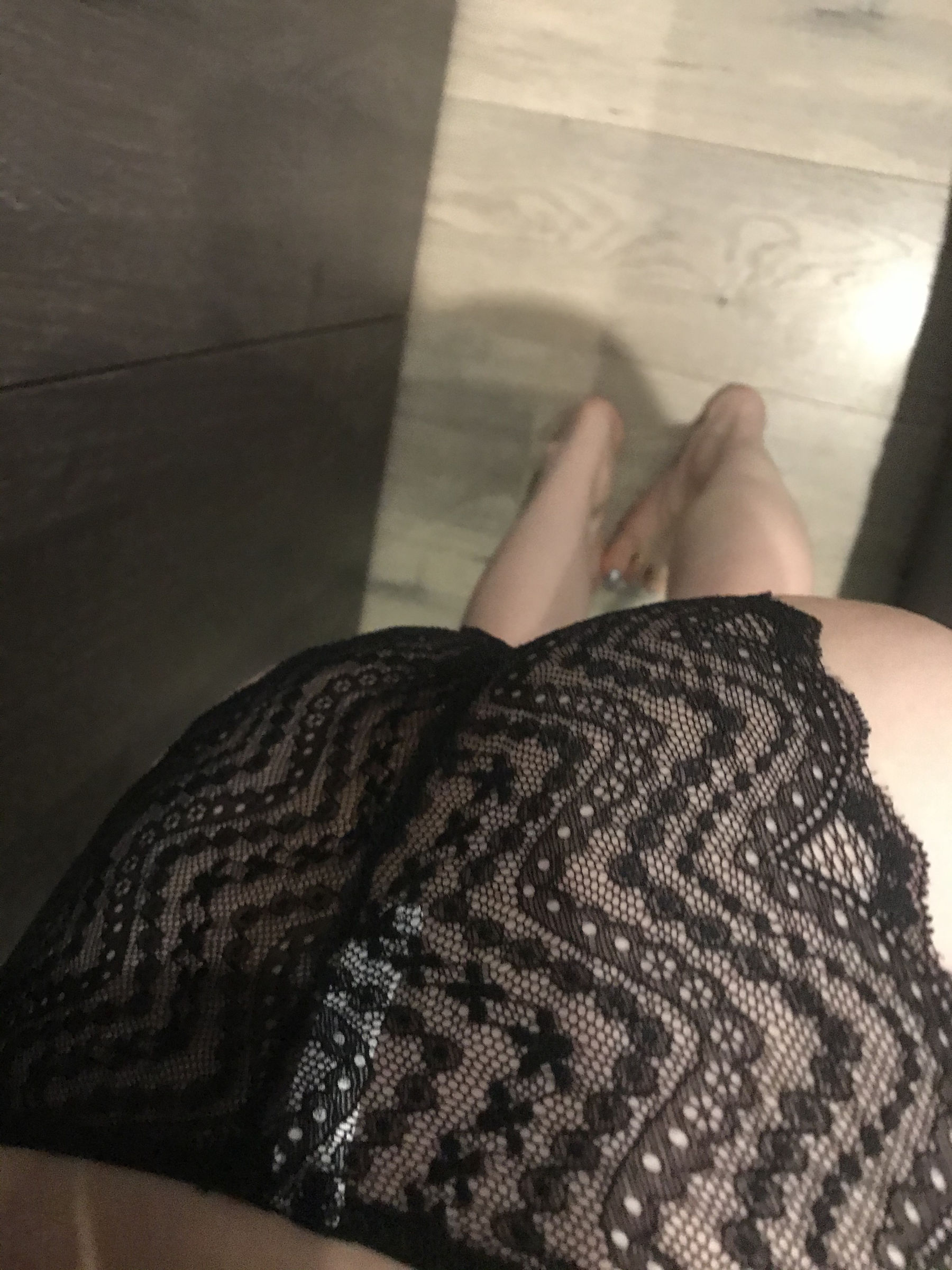 丝足博主麋鹿_Monroe 2020.07.25 小心思 [11P] - 秀人网免费无水印在线套图写真