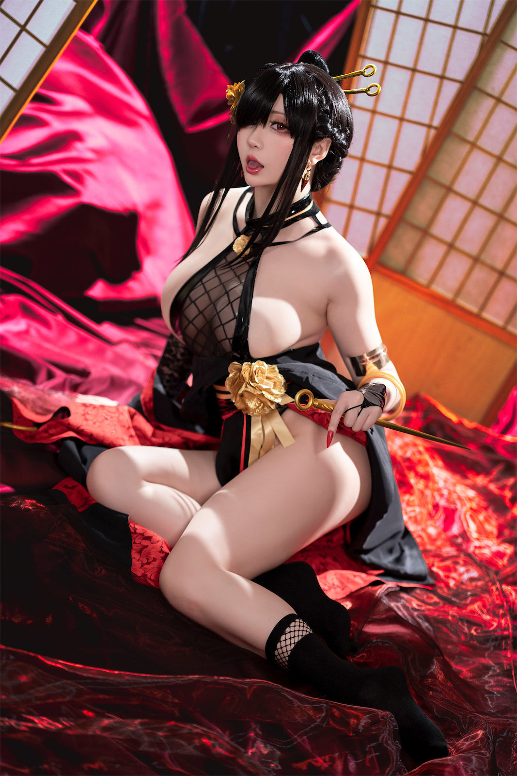 Coser小姐姐星之迟迟 – 圣诞节 约尔 同人和风战斗服 [78P] - 秀人网免费无水印在线套图写真