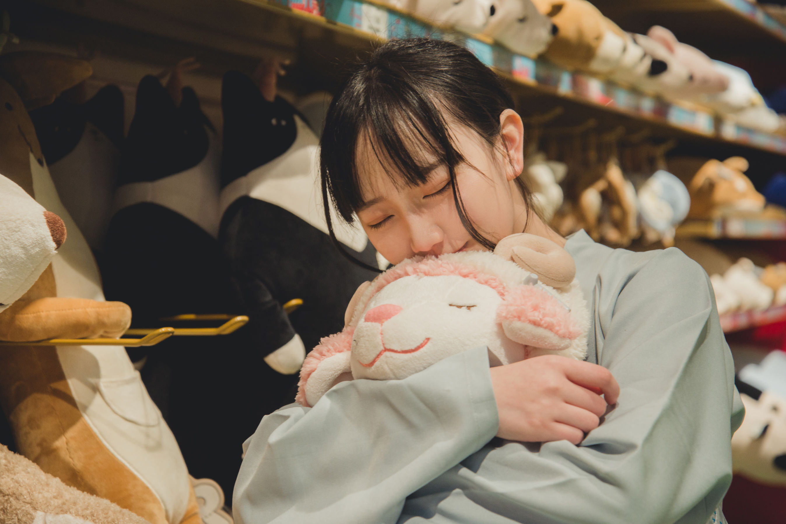 动漫博主弦音sic – 汉服 [9P] - 秀人网免费无水印在线套图写真