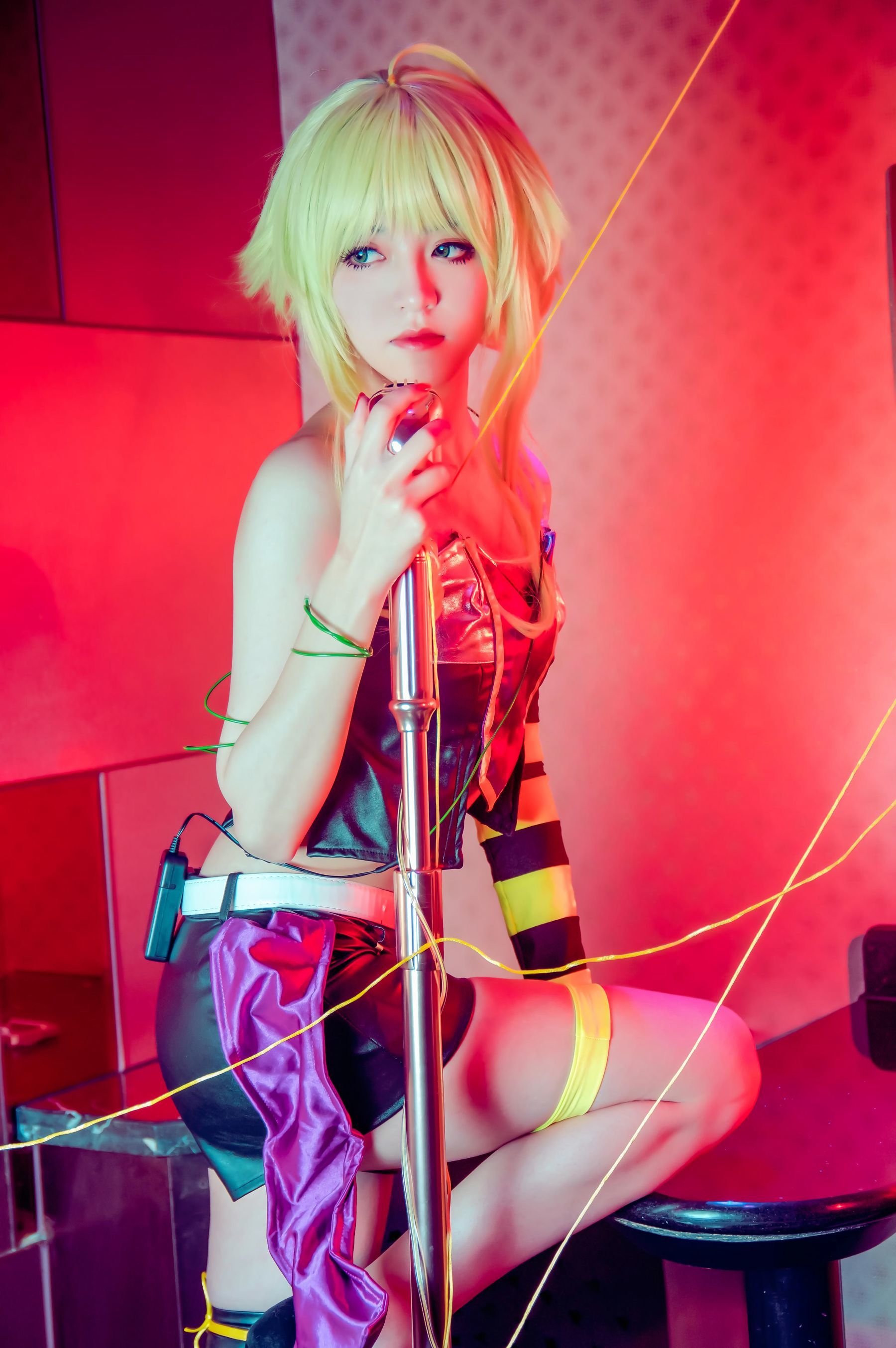 Coser__KETTOE – V家 GUMI [10P] - 秀人网免费无水印在线套图写真