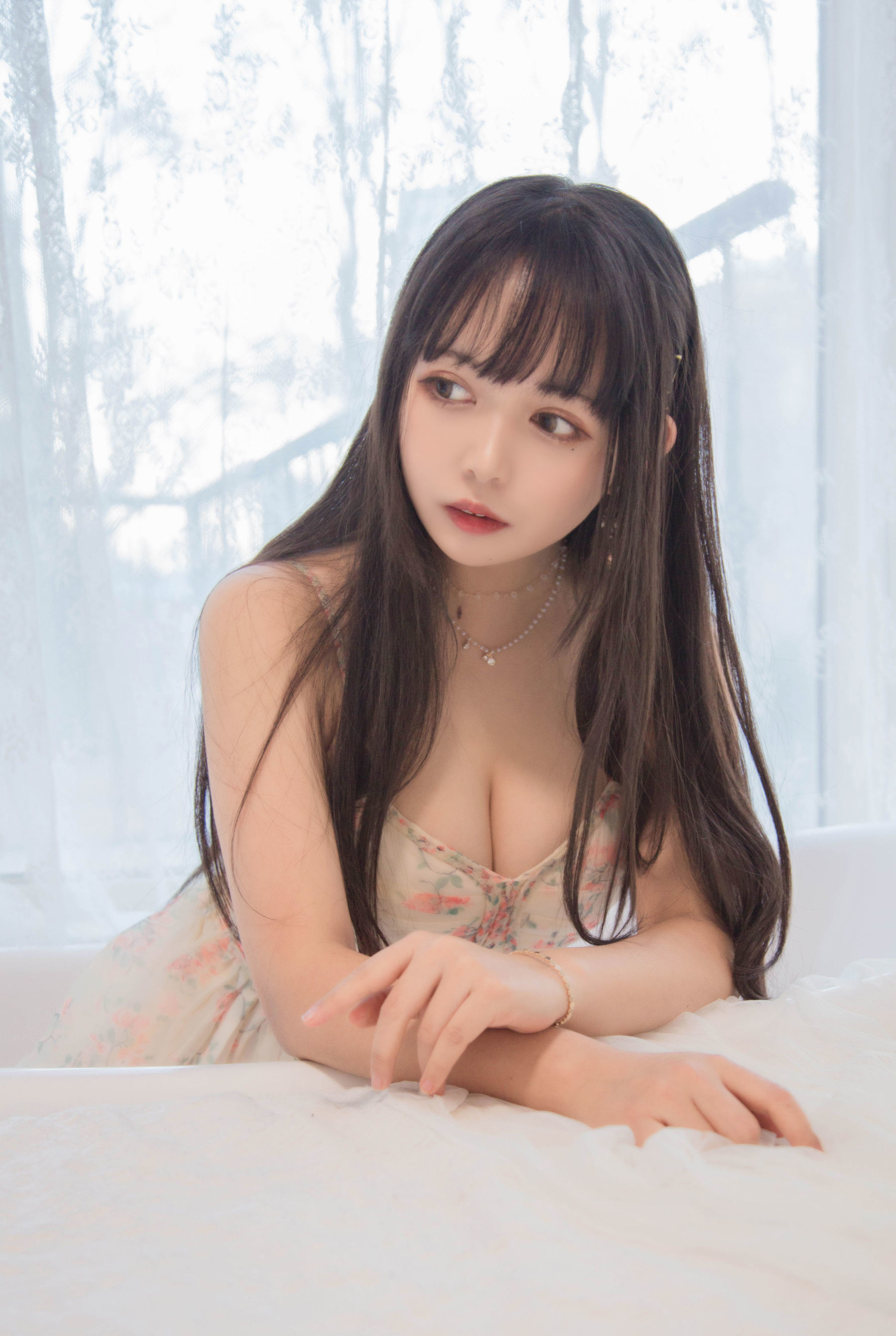 大眼萌妹黑猫猫OvO good morning + good night [24P] - 秀人网免费无水印在线套图写真