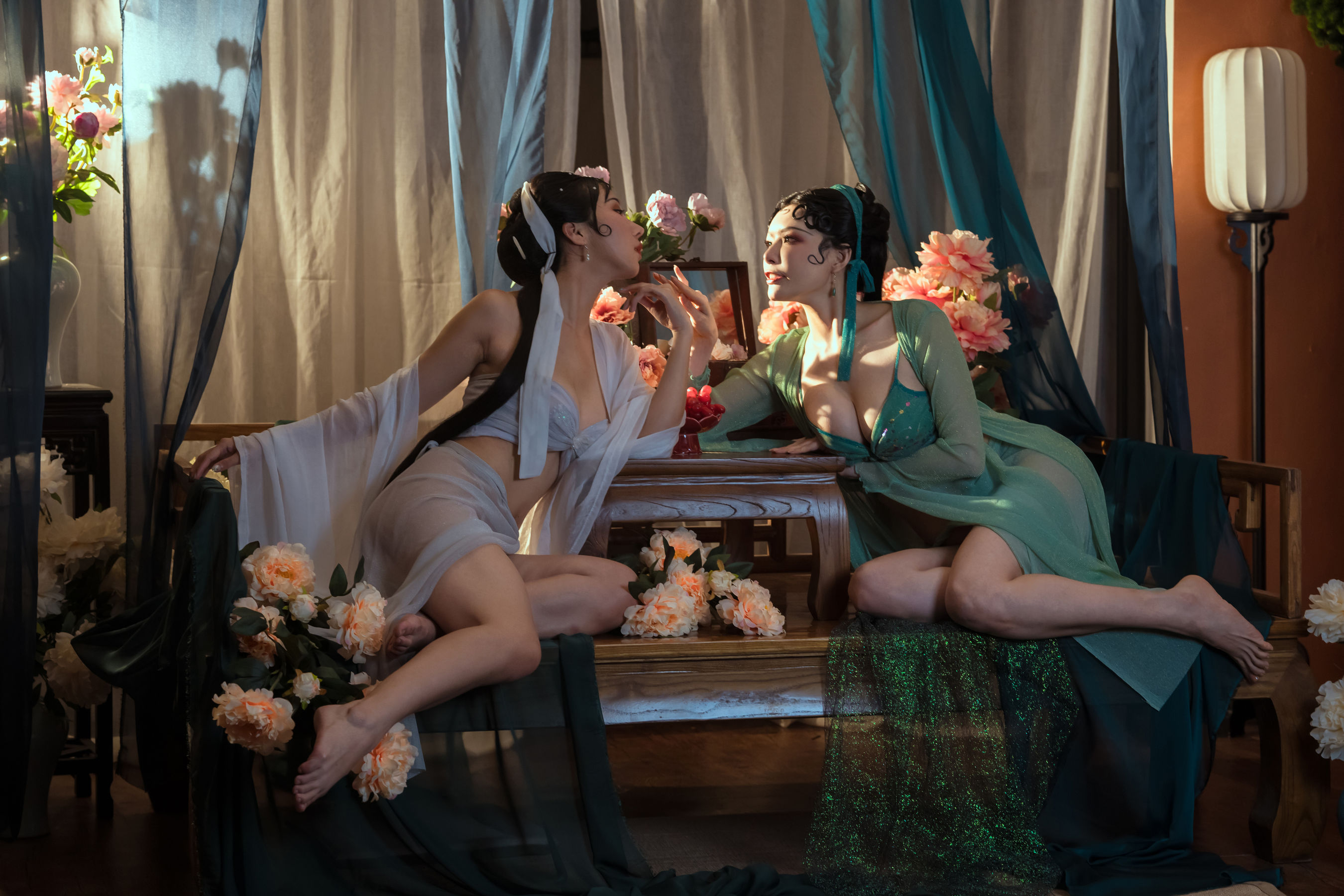 秋和柯基(夏小秋秋秋) – 青白蛇 [50P] - 秀人网免费无水印在线套图写真