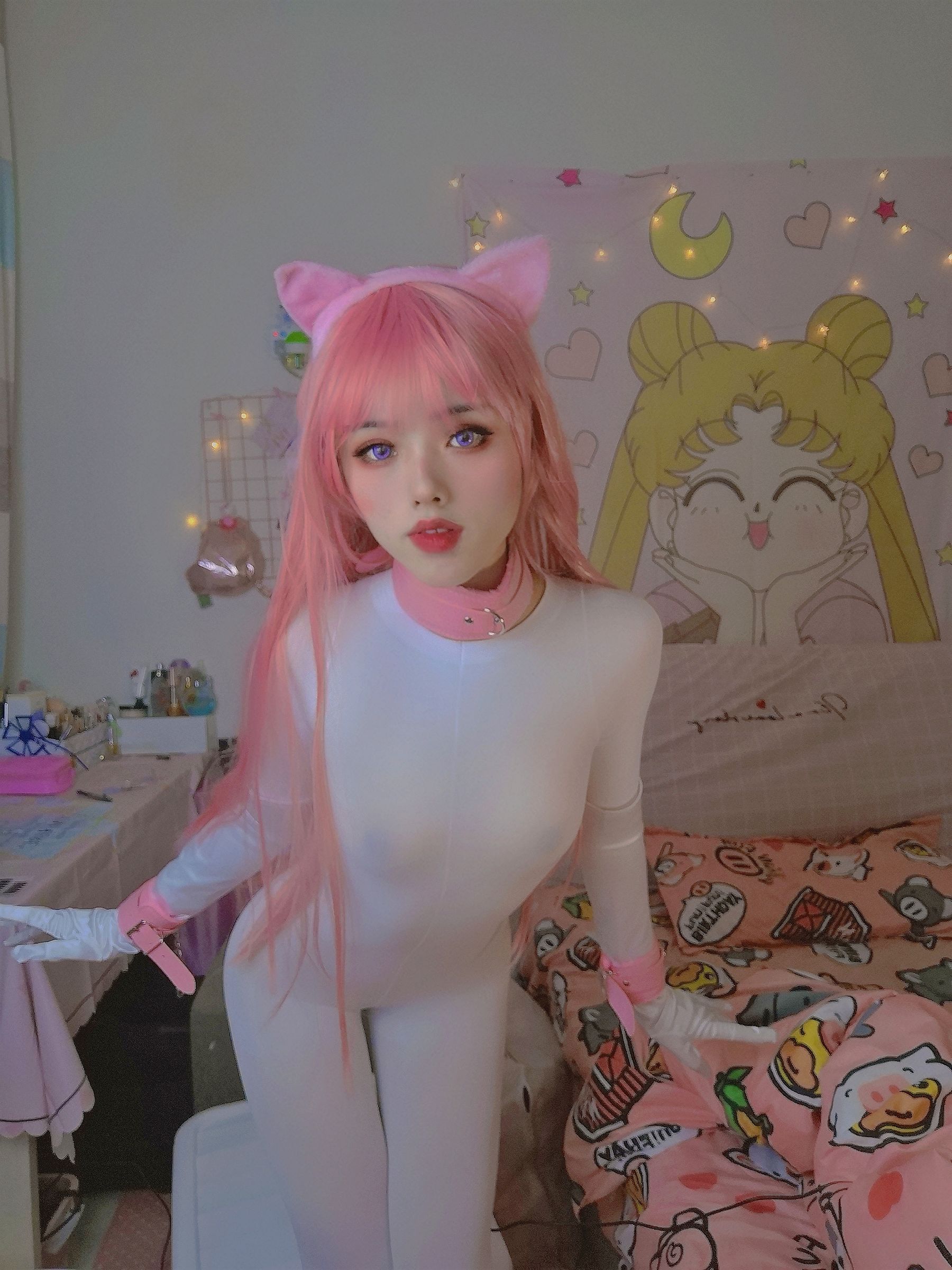 钛合金大粑粑 – 连体白丝 [15P] - 秀人网免费无水印在线套图写真