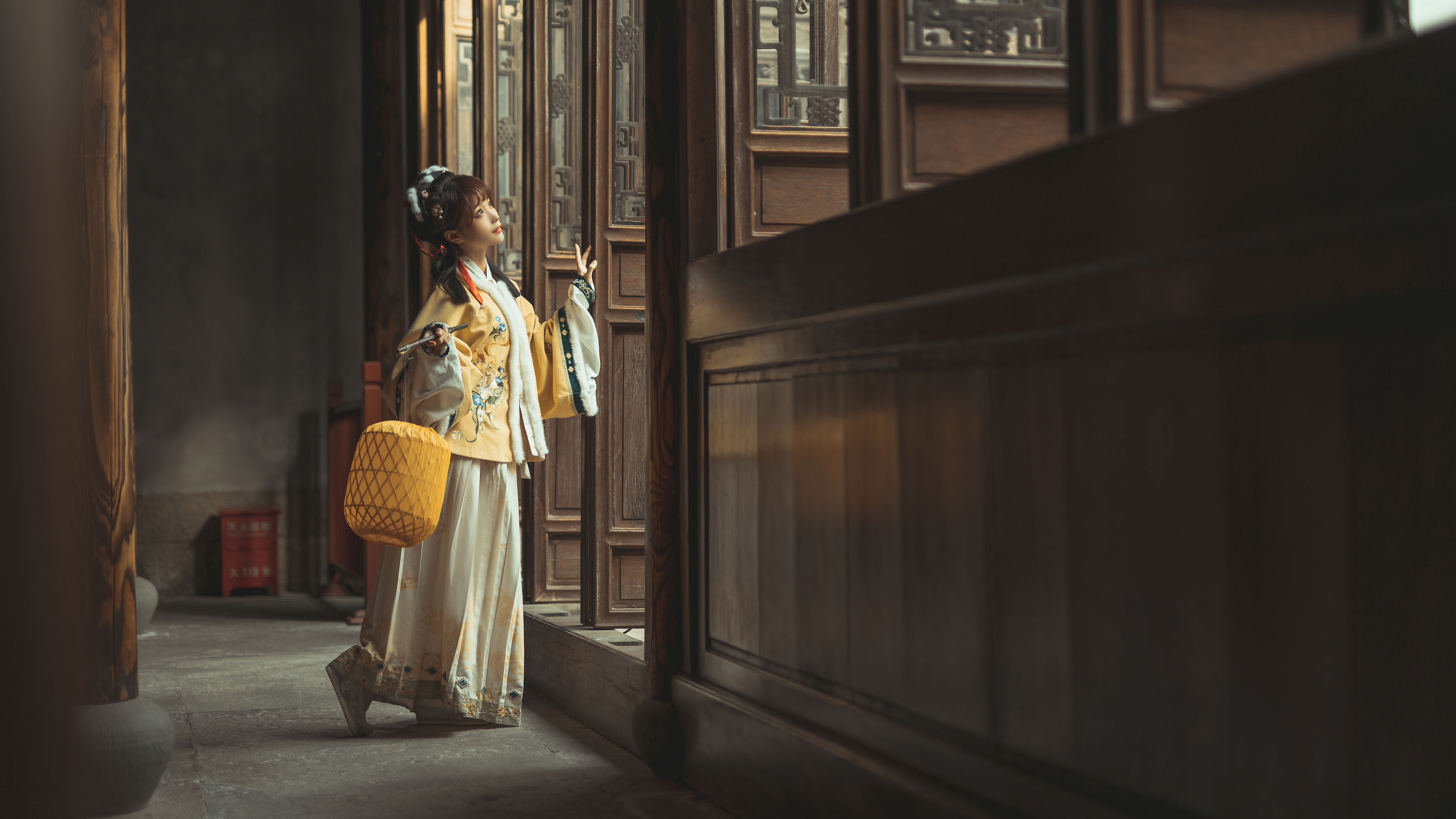 动漫博主蠢沫沫 – 汉服私影 [9P] - 秀人网免费无水印在线套图写真