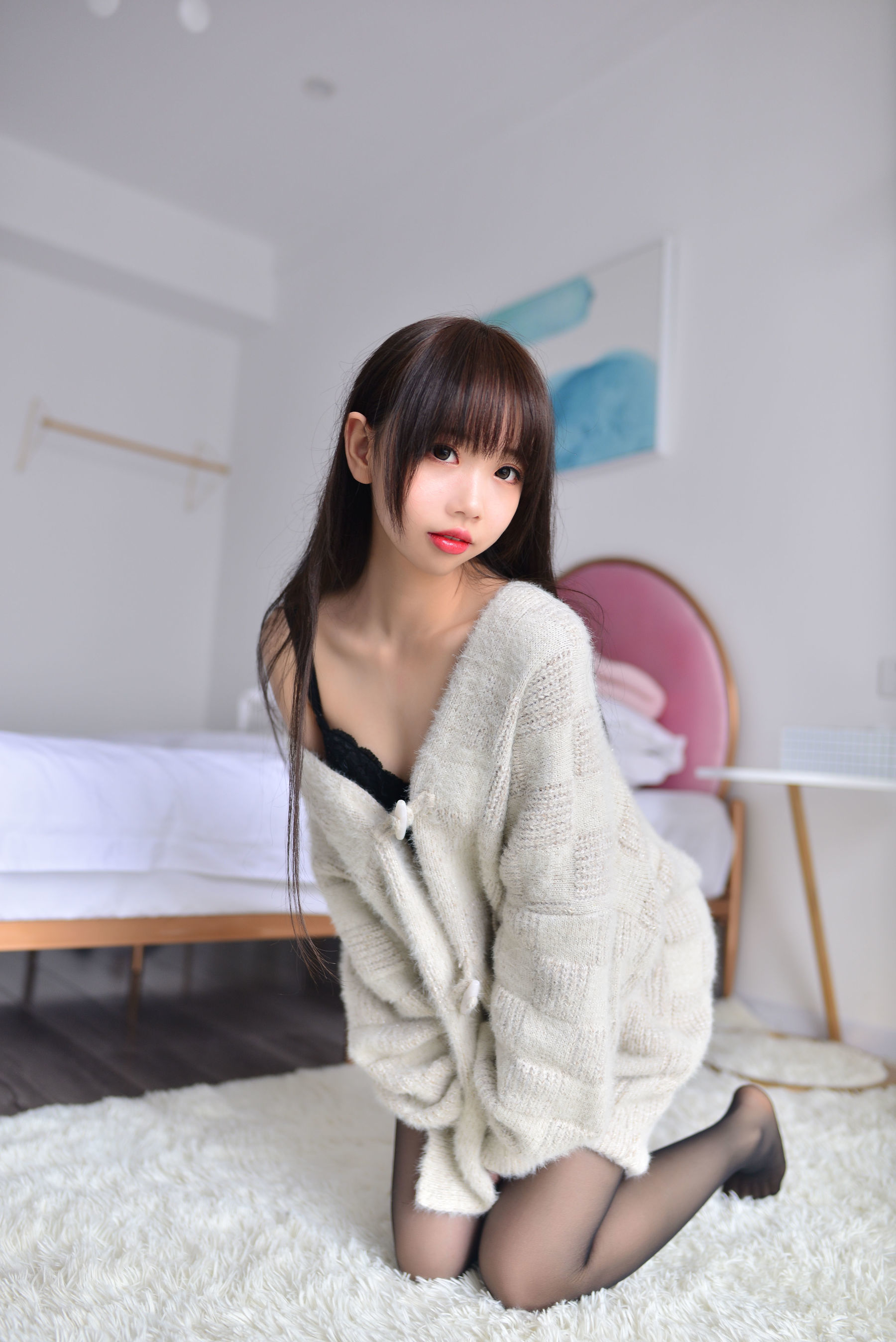 [萝莉COS] 雪琪 – 毛衣少女 [34P] - 秀人网免费无水印在线套图写真